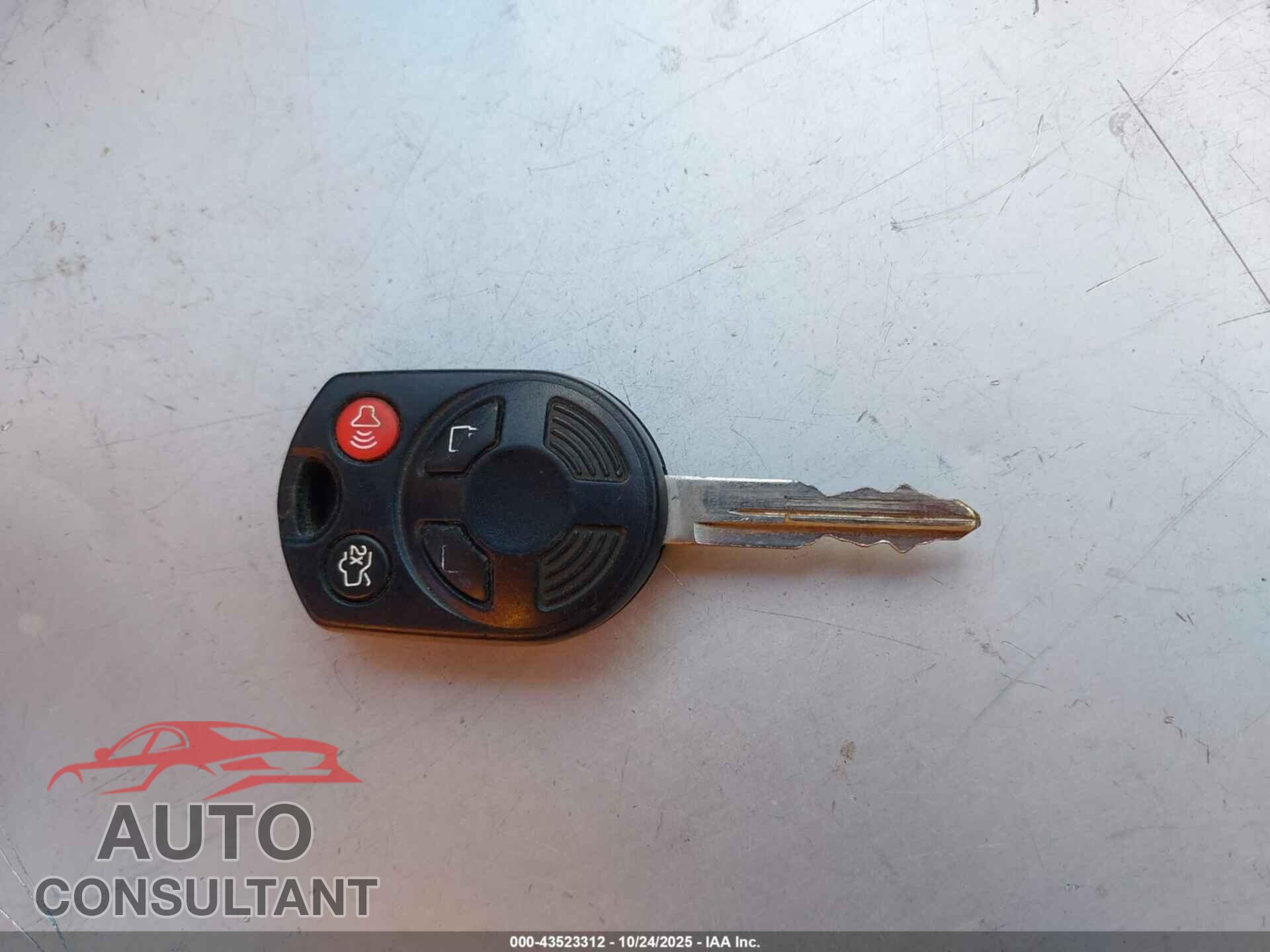 FORD ESCAPE 2010 - 1FMCU0E73AKB62875