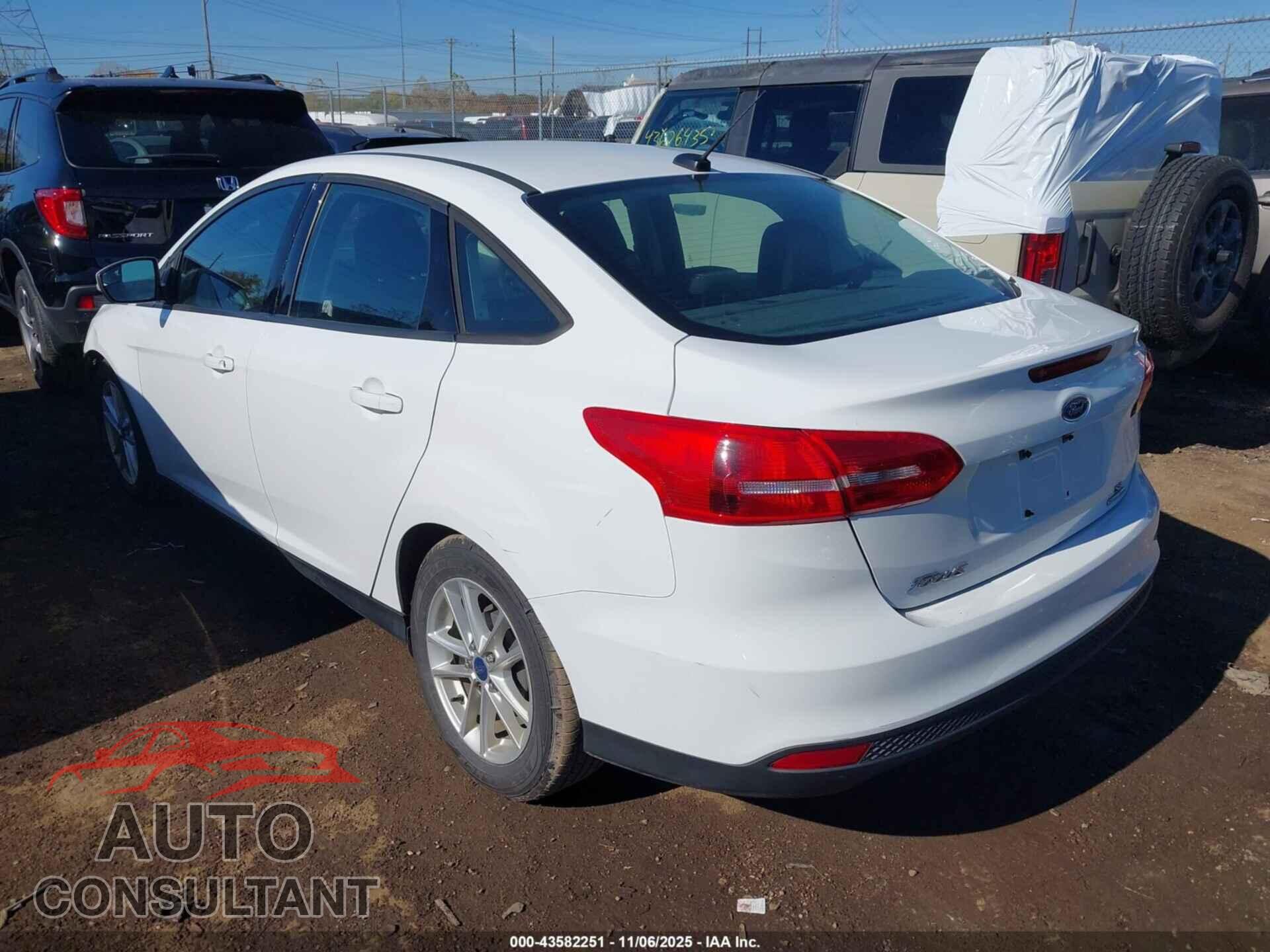 FORD FOCUS 2016 - 1FADP3F26GL257542