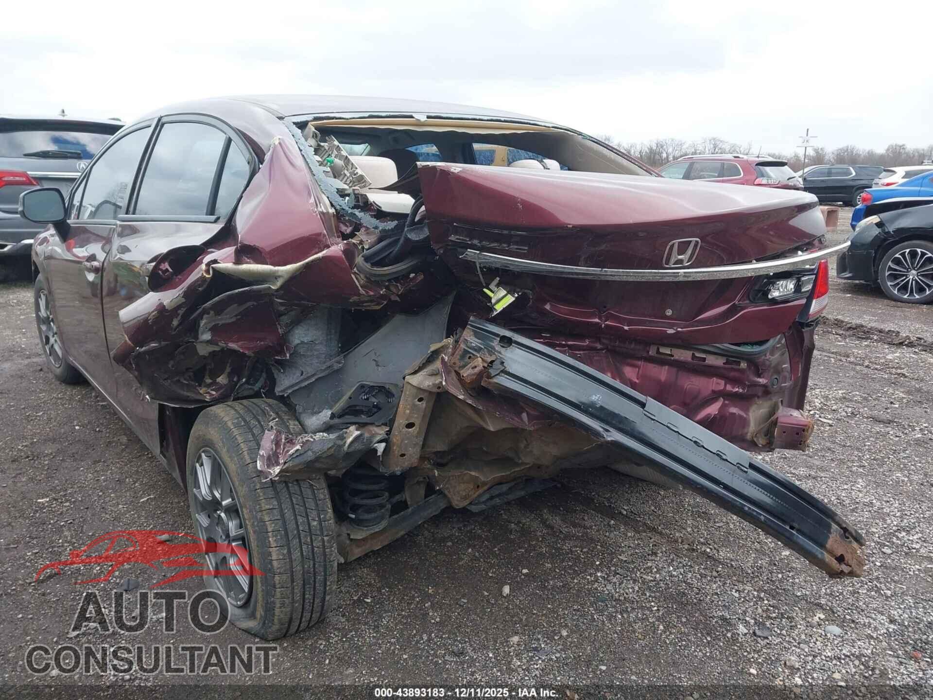 HONDA CIVIC 2013 - 19XFB2F53DE045305