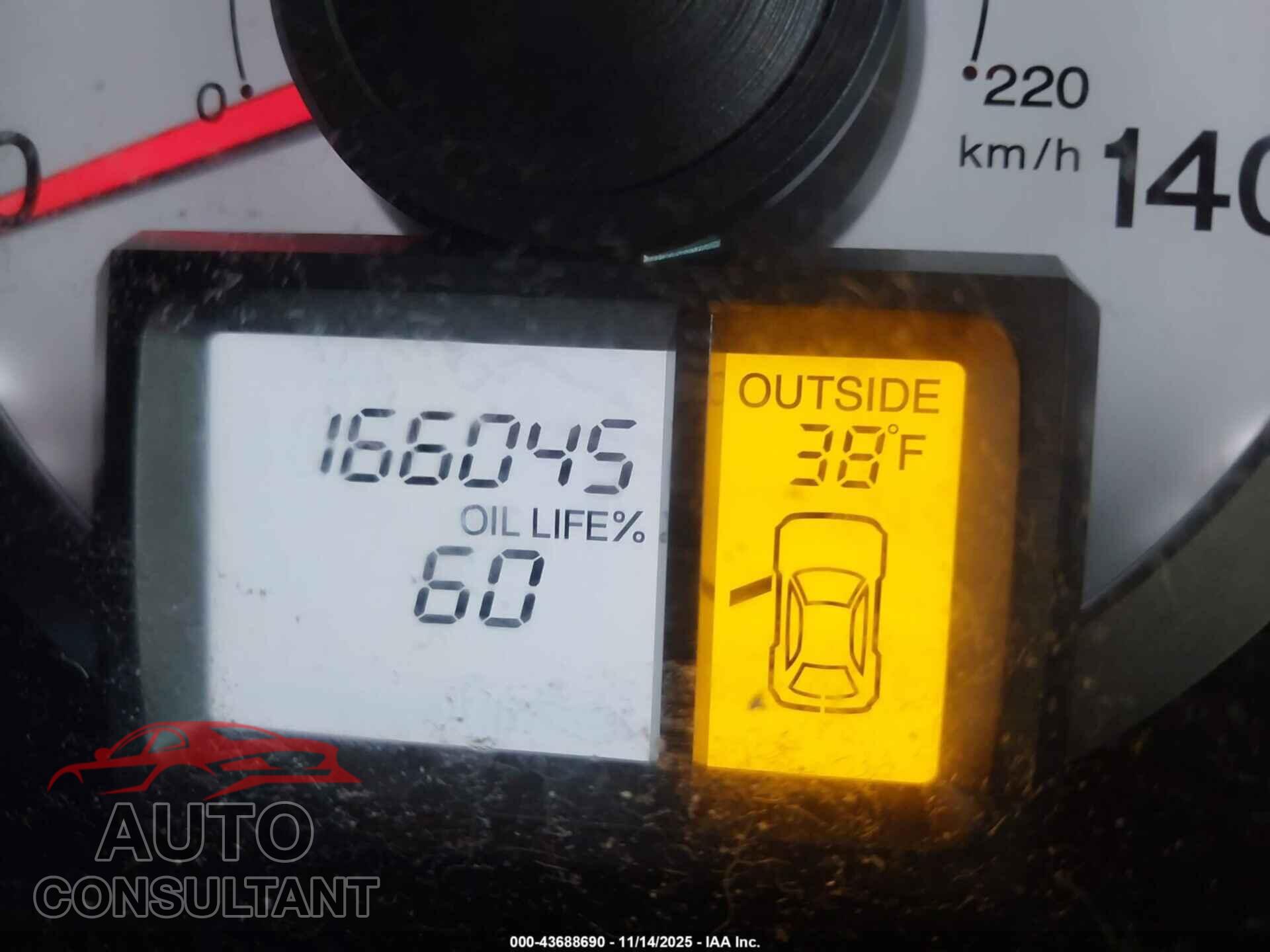 HONDA PILOT 2011 - 5FNYF4H61BB026211