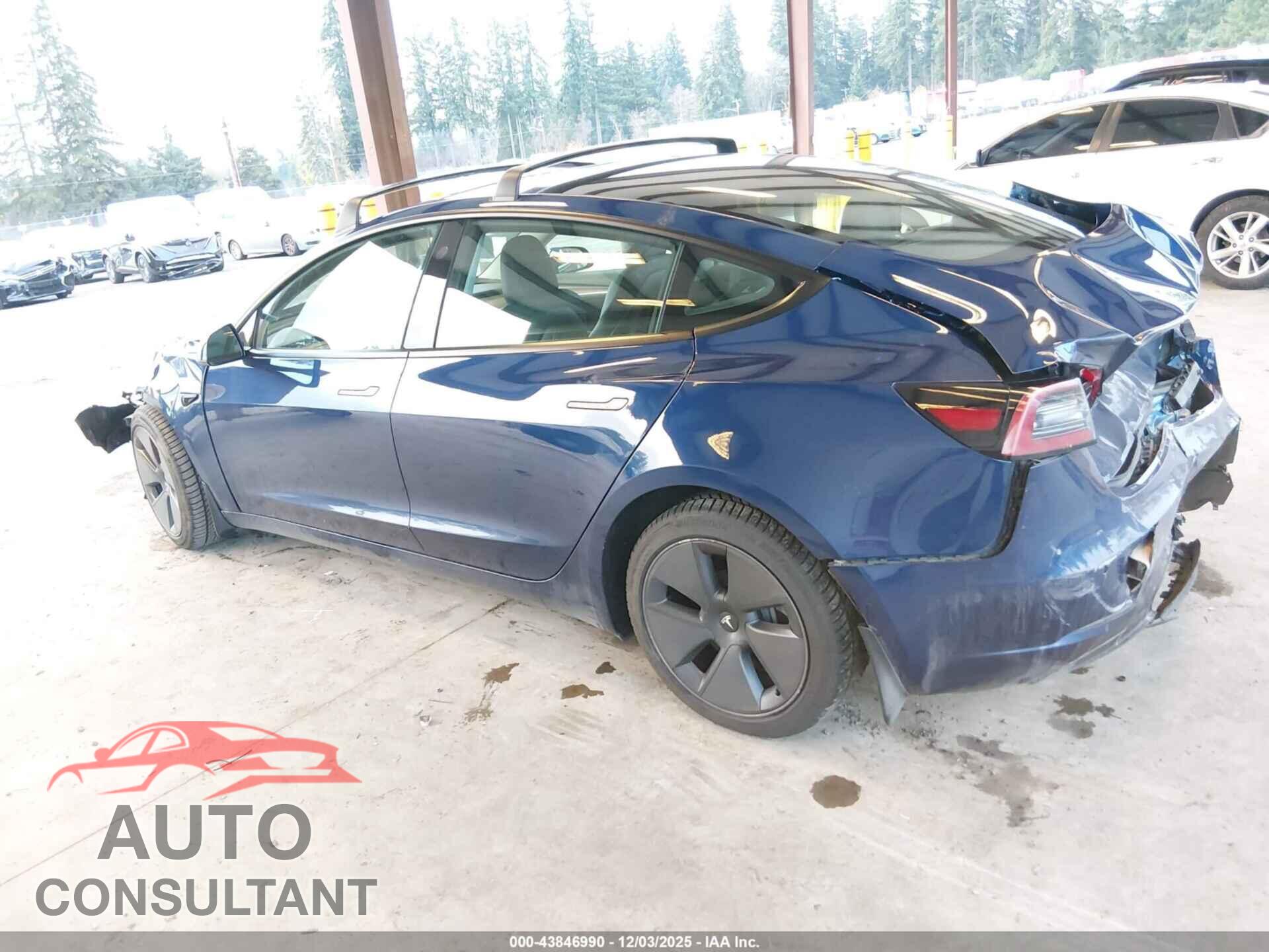 TESLA MODEL 3 2022 - 5YJ3E1EA7NF164084