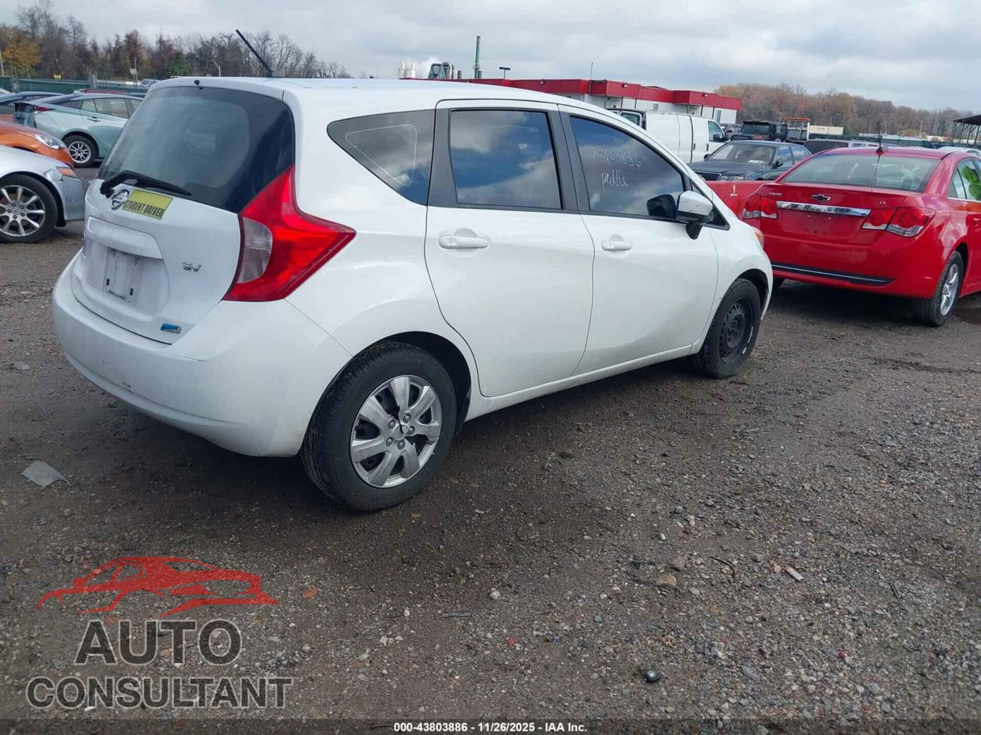 NISSAN VERSA NOTE 2015 - 3N1CE2CP1FL427270