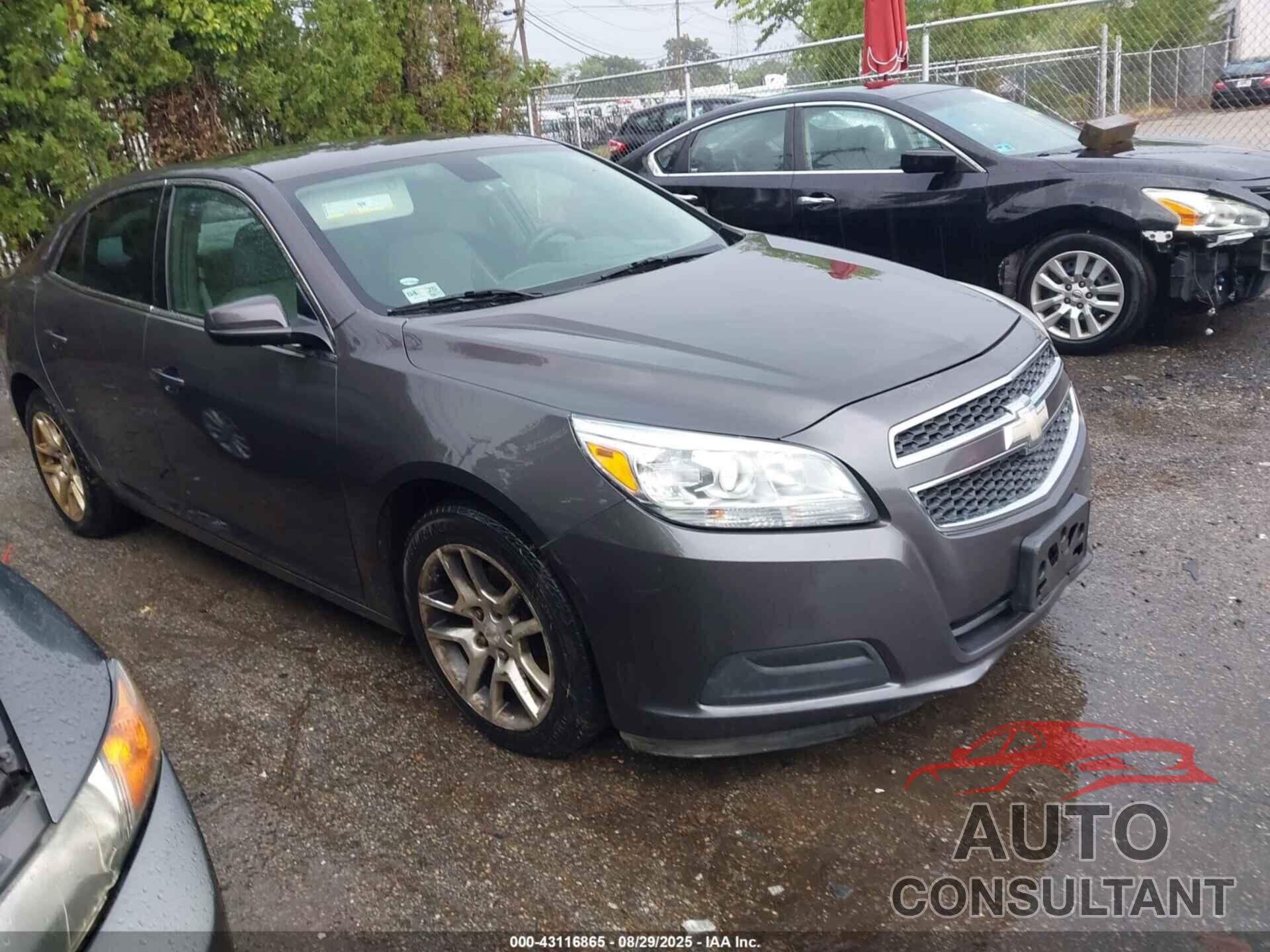 CHEVROLET MALIBU 2013 - 1G11D5RR7DF105637