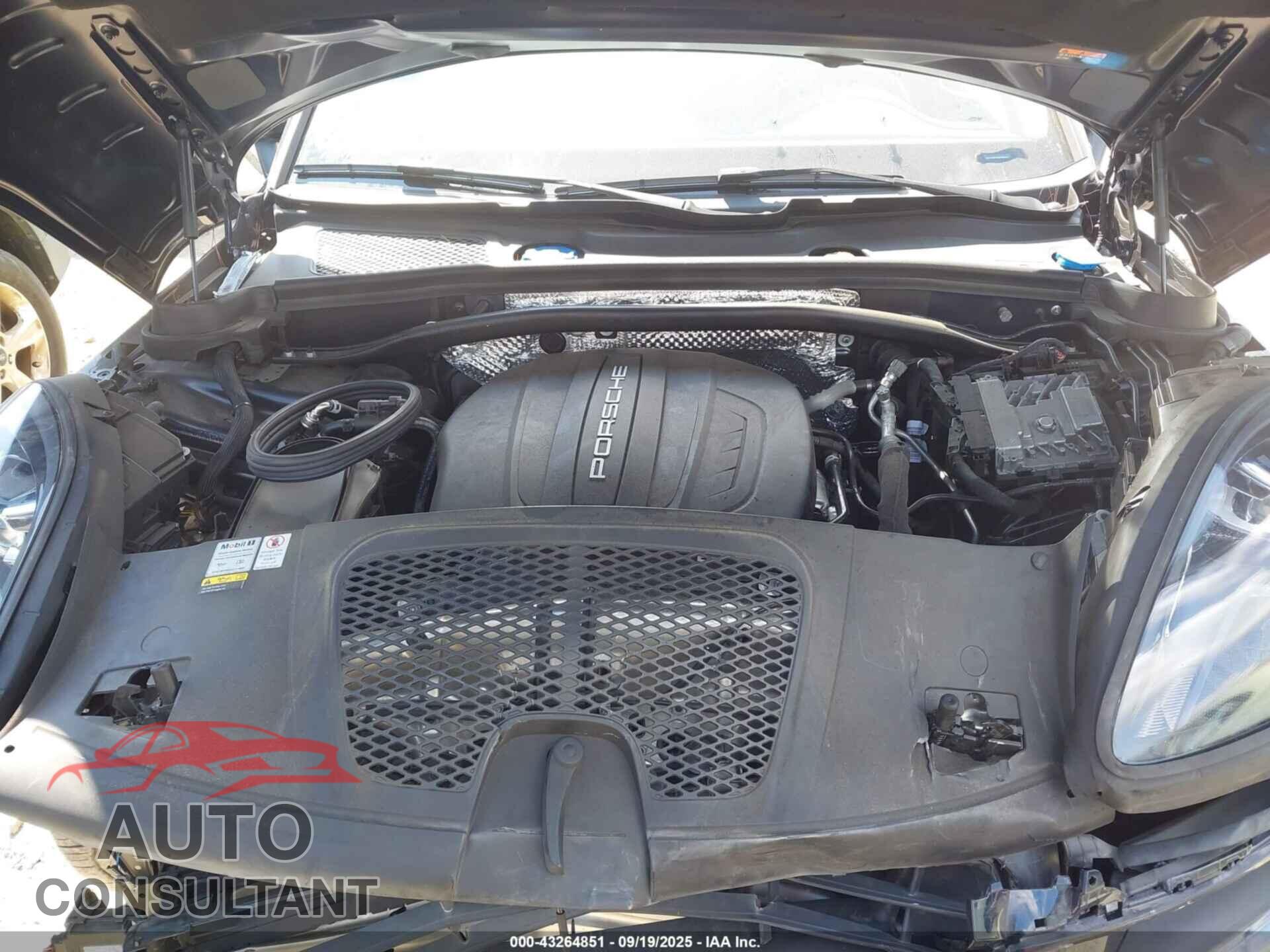 PORSCHE MACAN 2021 - WP1AA2A53MLB15041