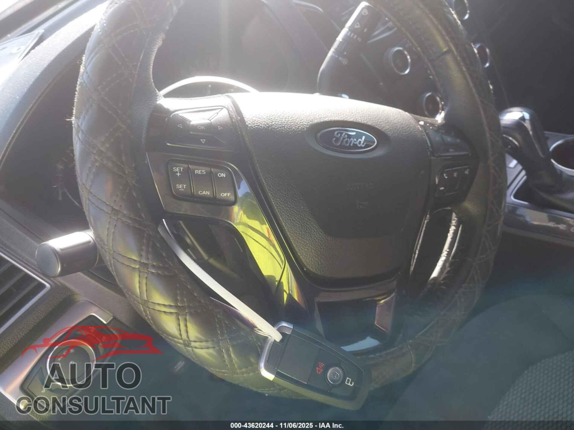 FORD EXPLORER 2018 - 1FM5K7DH8JGB99148