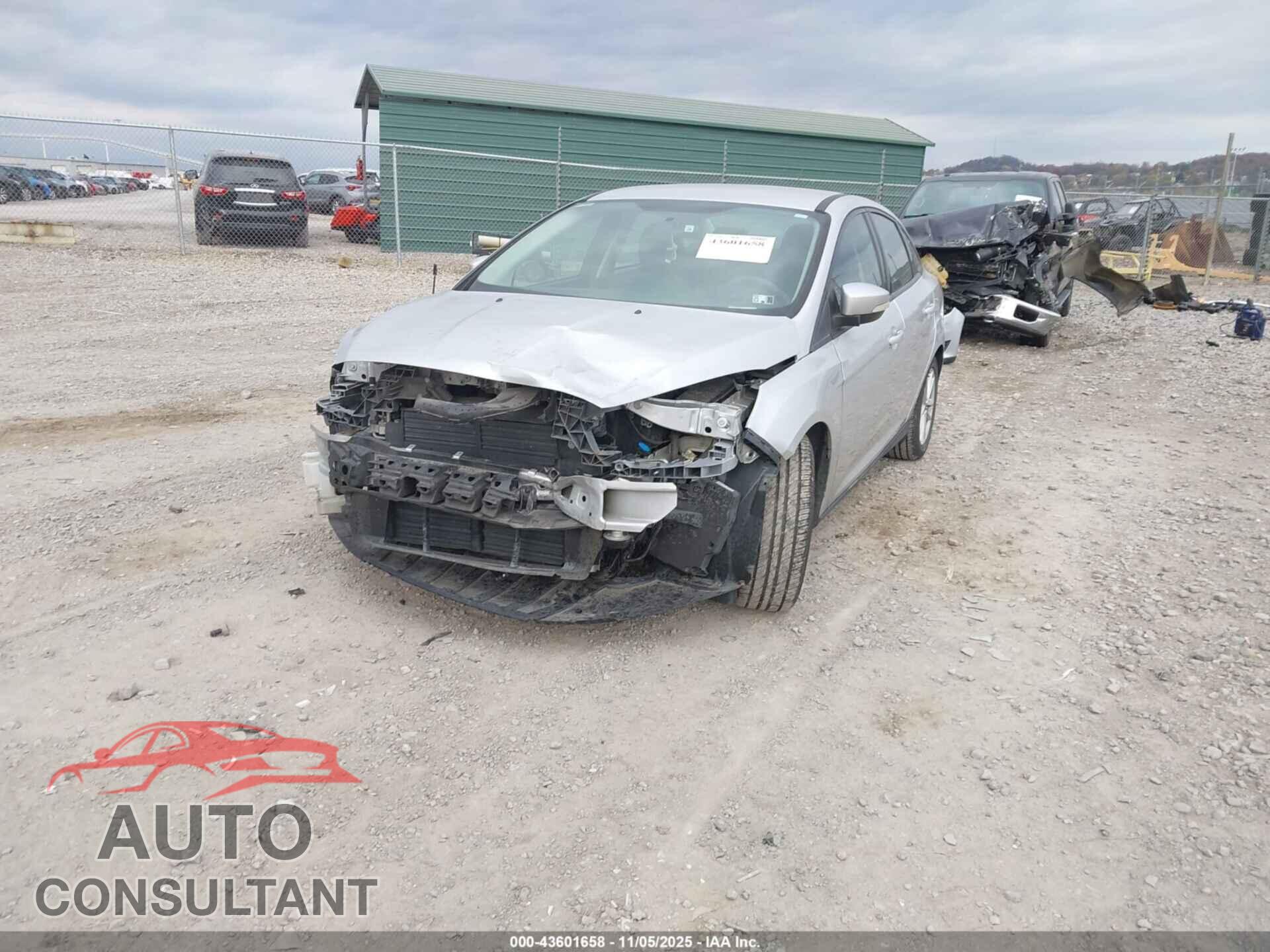 FORD FOCUS 2015 - 1FADP3F26FL363018