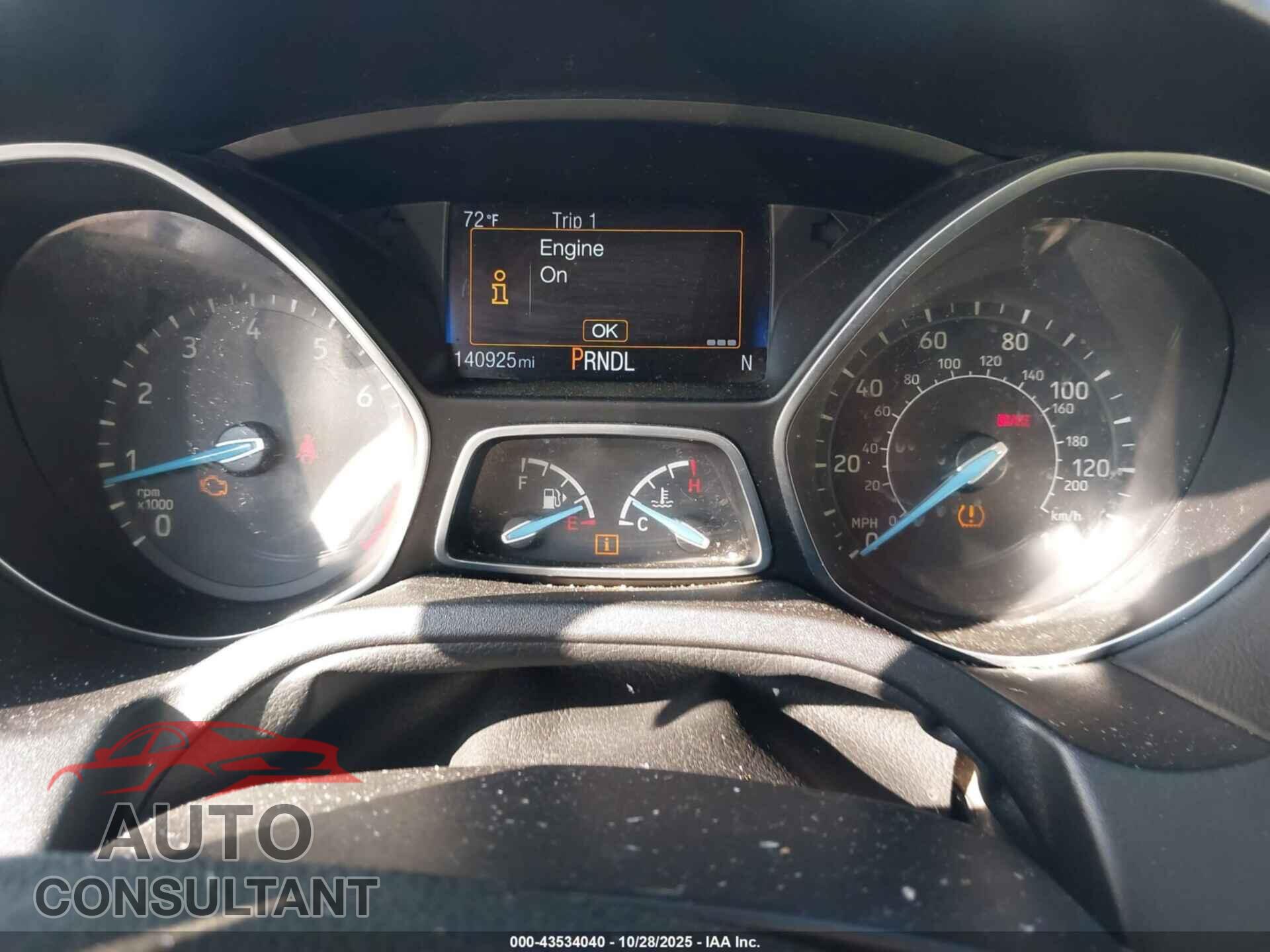FORD FOCUS 2017 - 1FADP3F27HL212773