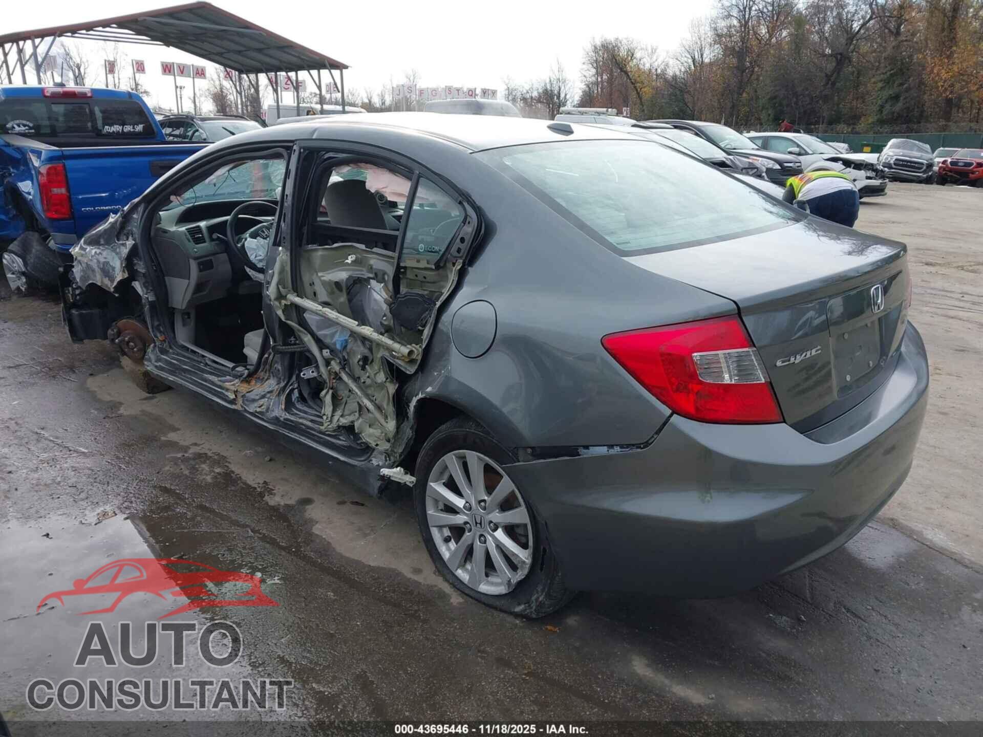 HONDA CIVIC 2012 - 2HGFB2F85CH532651