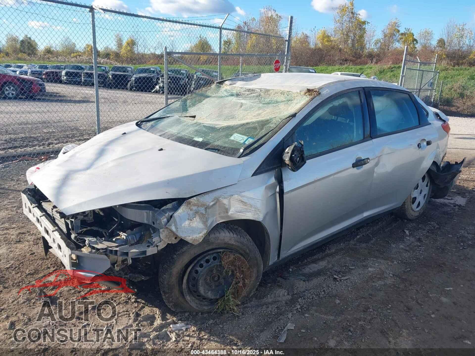 FORD FOCUS 2018 - 1FADP3E25JL251515