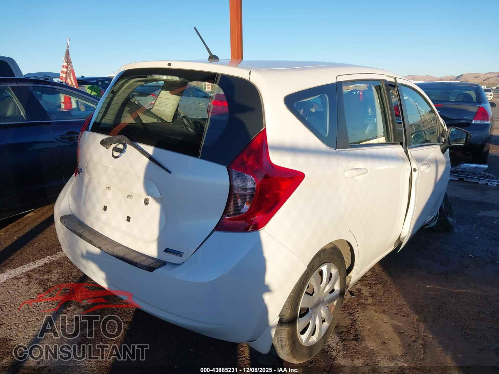 NISSAN VERSA NOTE 2015 - 3N1CE2CP6FL374629