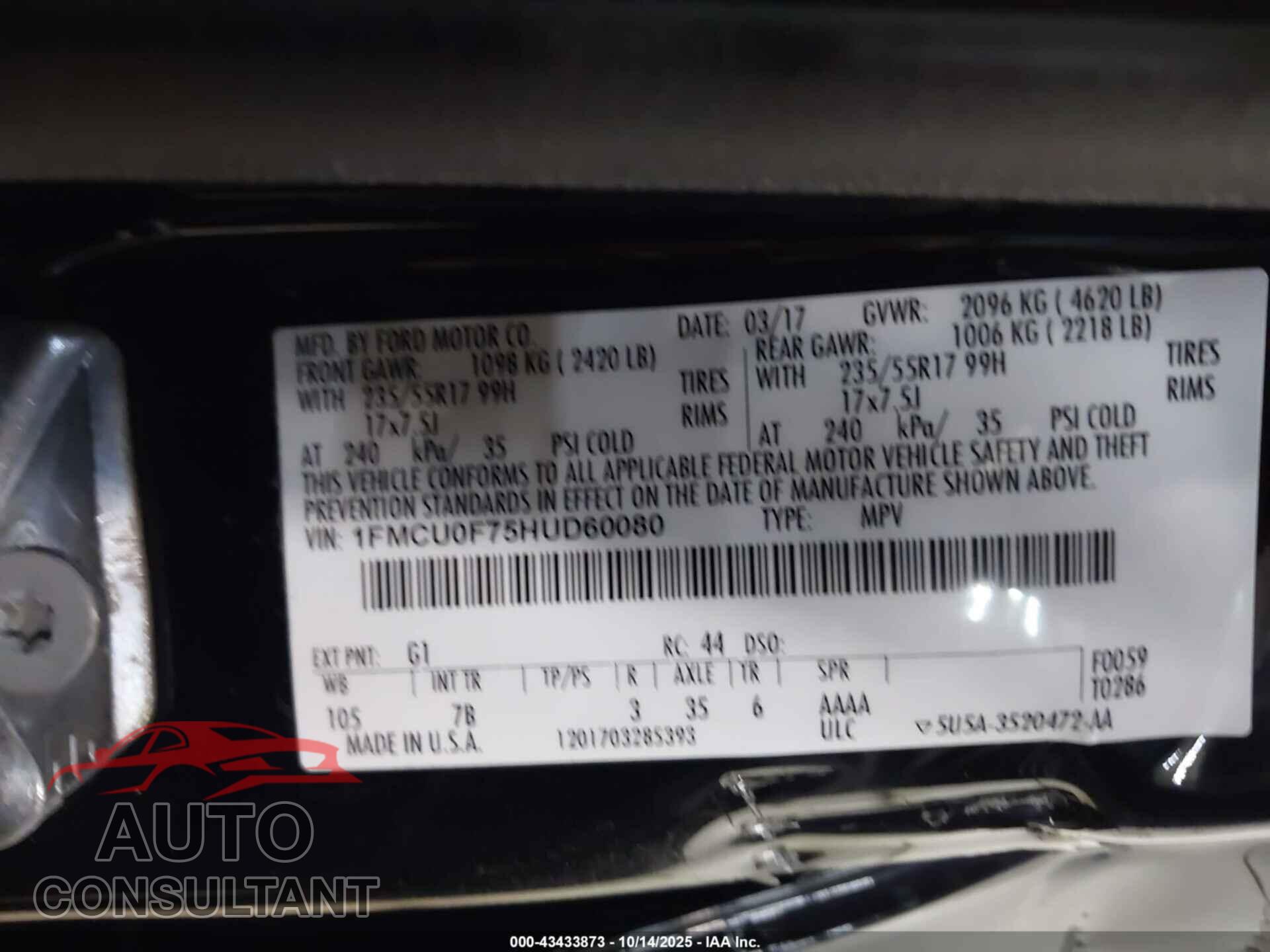 FORD ESCAPE 2017 - 1FMCU0F75HUD60080