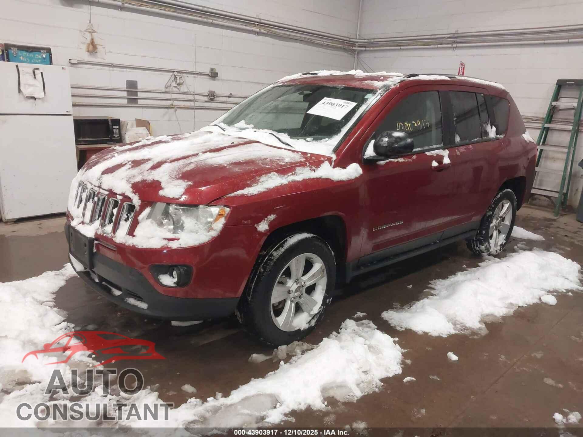 JEEP COMPASS 2012 - 1C4NJCBA3CD660105