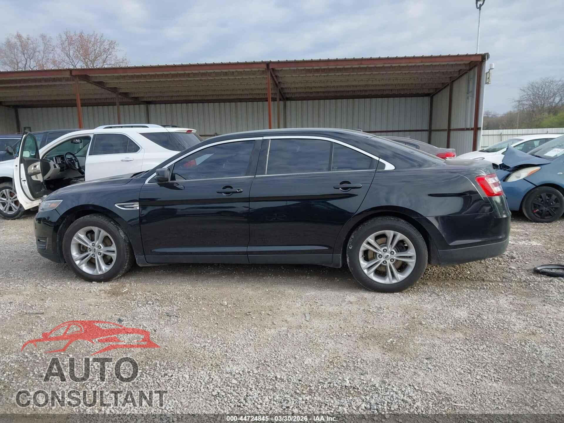 FORD TAURUS 2016 - 1FAHP2E83GG105700