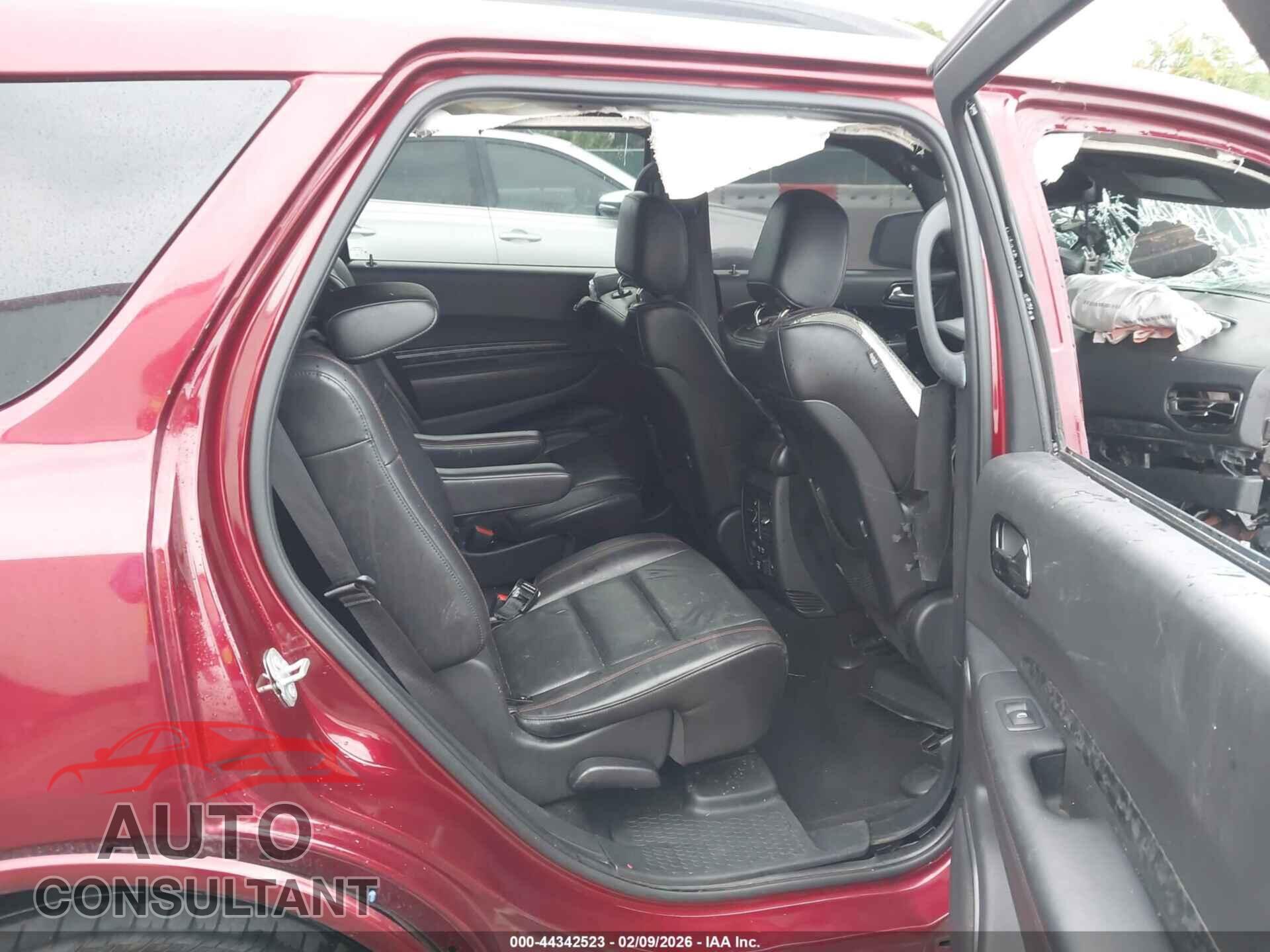 DODGE DURANGO 2023 - 1C4SDHCT6PC557635