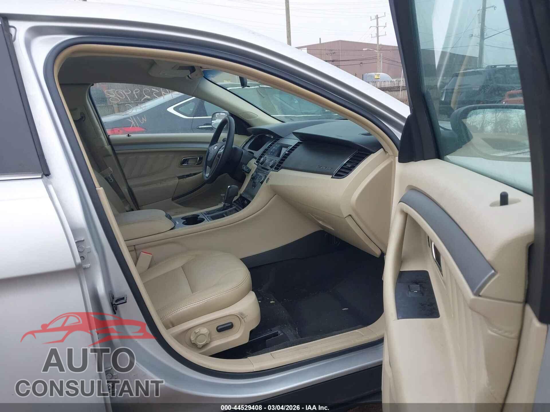 FORD TAURUS 2016 - 1FAHP2D84GG122152