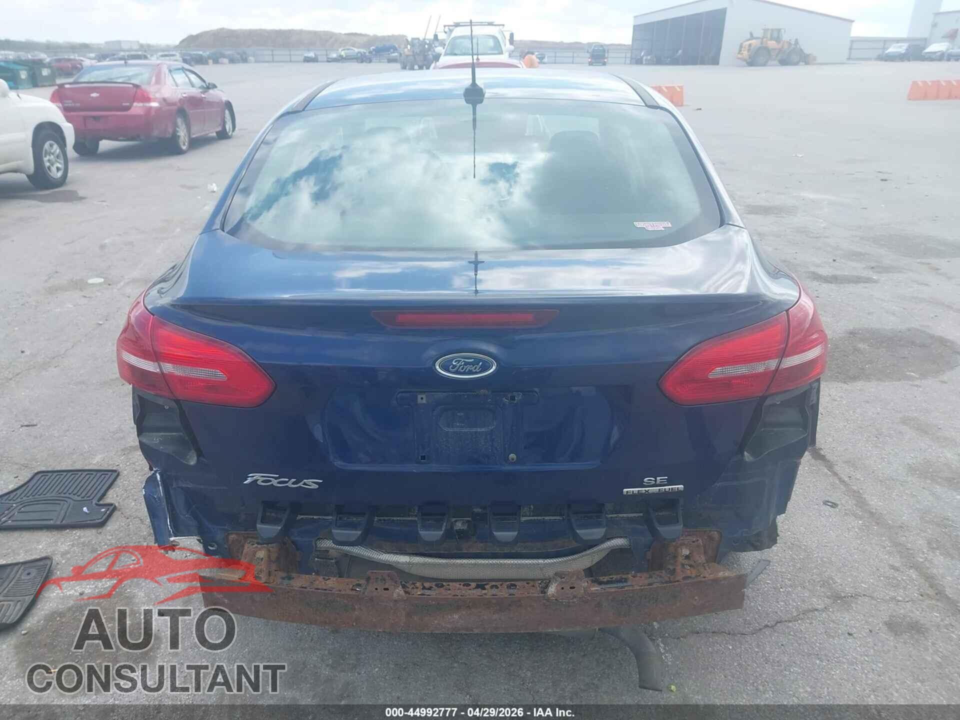 FORD FOCUS 2016 - 1FADP3F28GL359294