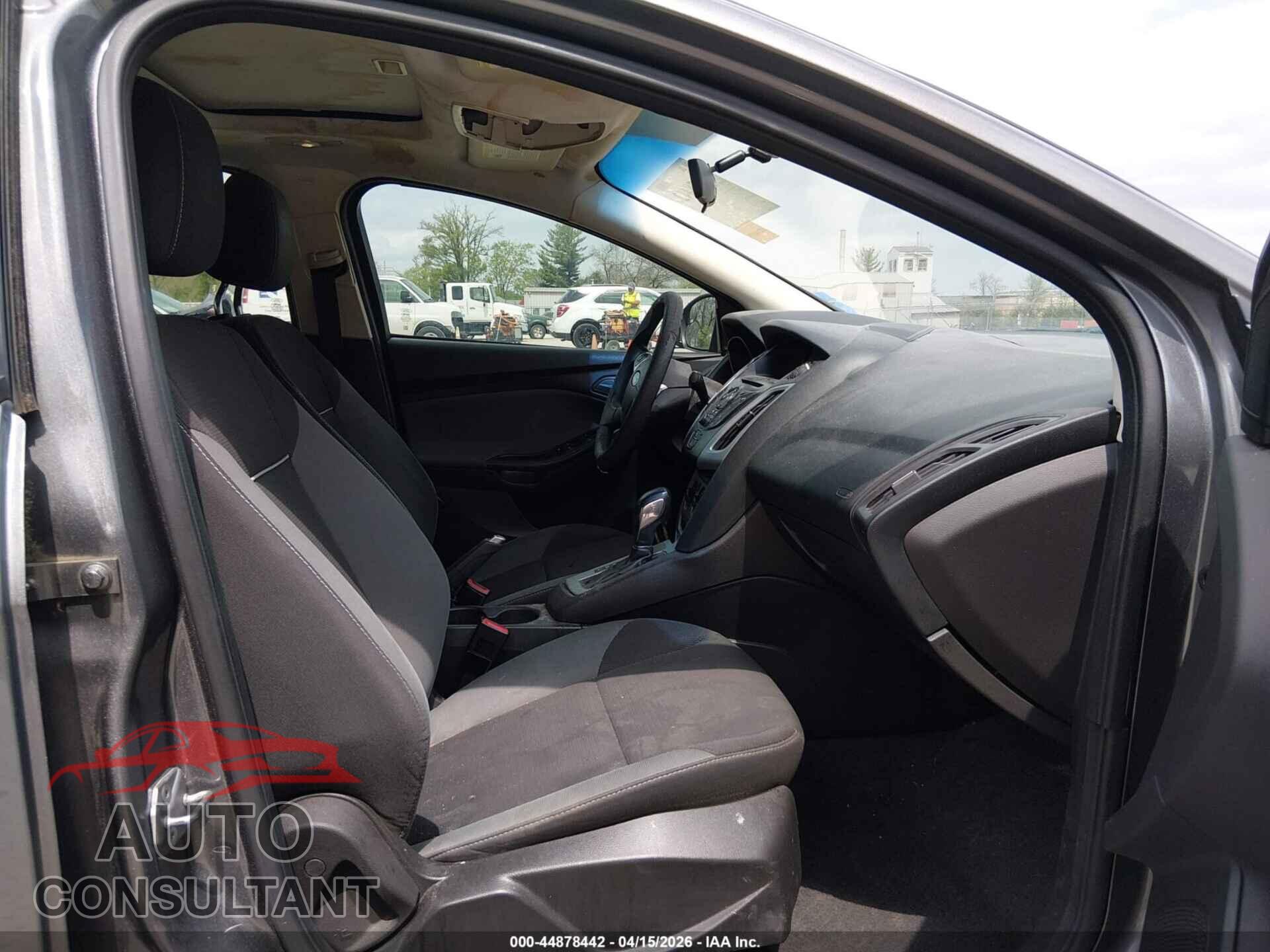 FORD FOCUS 2012 - 1FAHP3F29CL117786