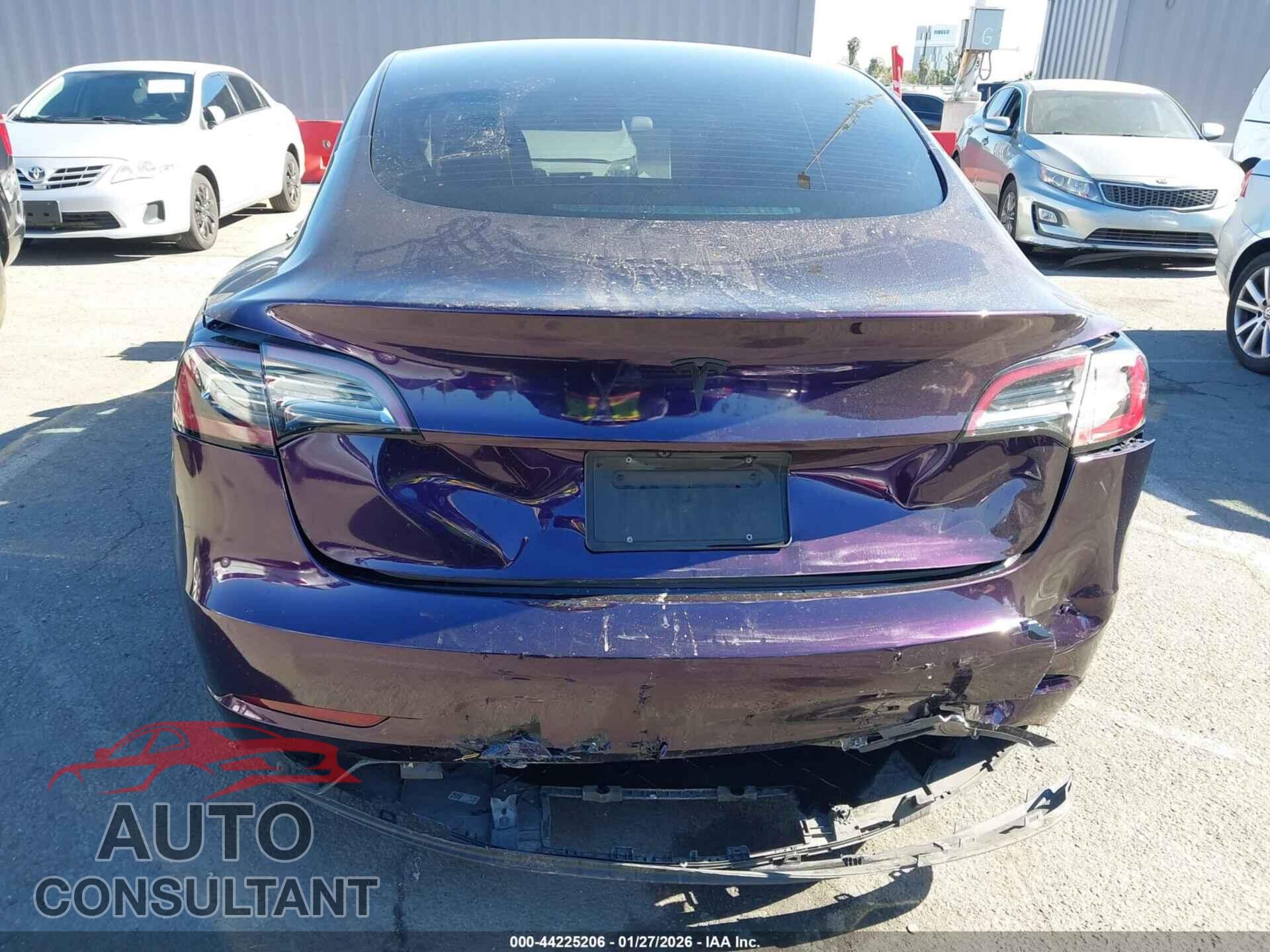 TESLA MODEL 3 2021 - 5YJ3E1EA7MF929499