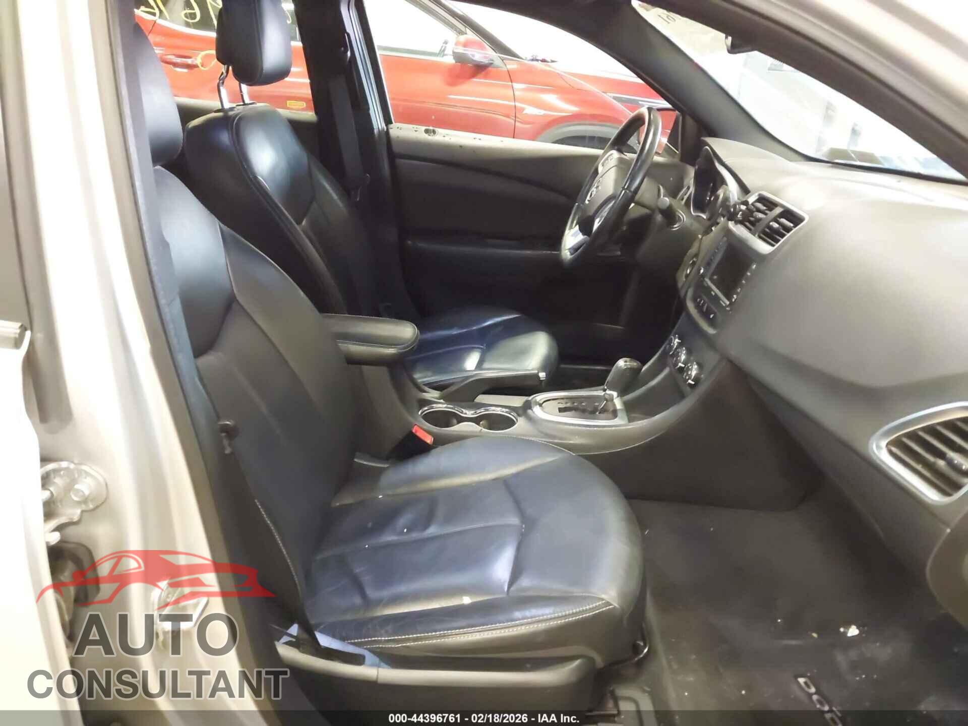 DODGE AVENGER 2011 - 1B3BD2FG7BN574194