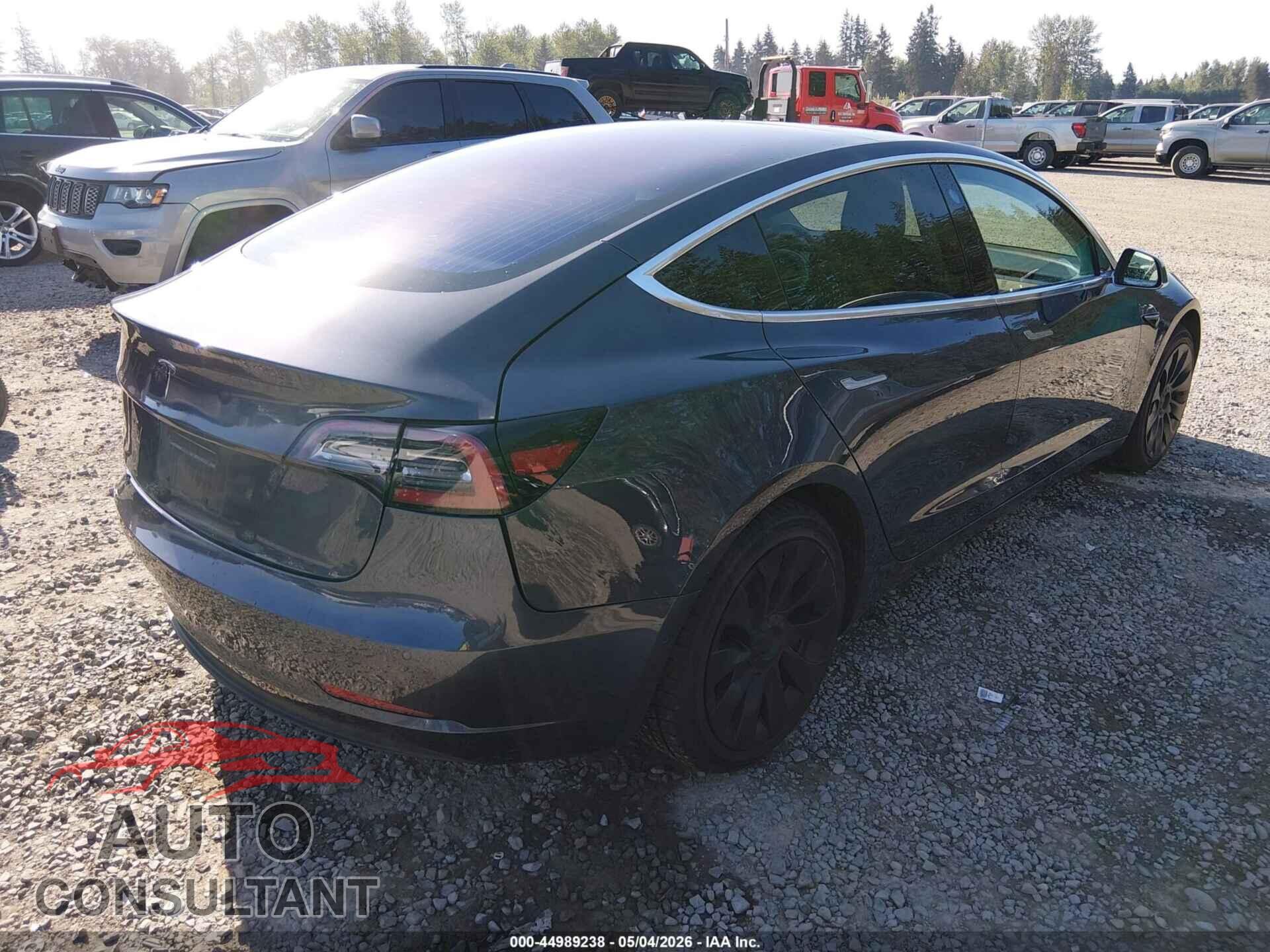 TESLA MODEL 3 2018 - 5YJ3E1EA9JF006923