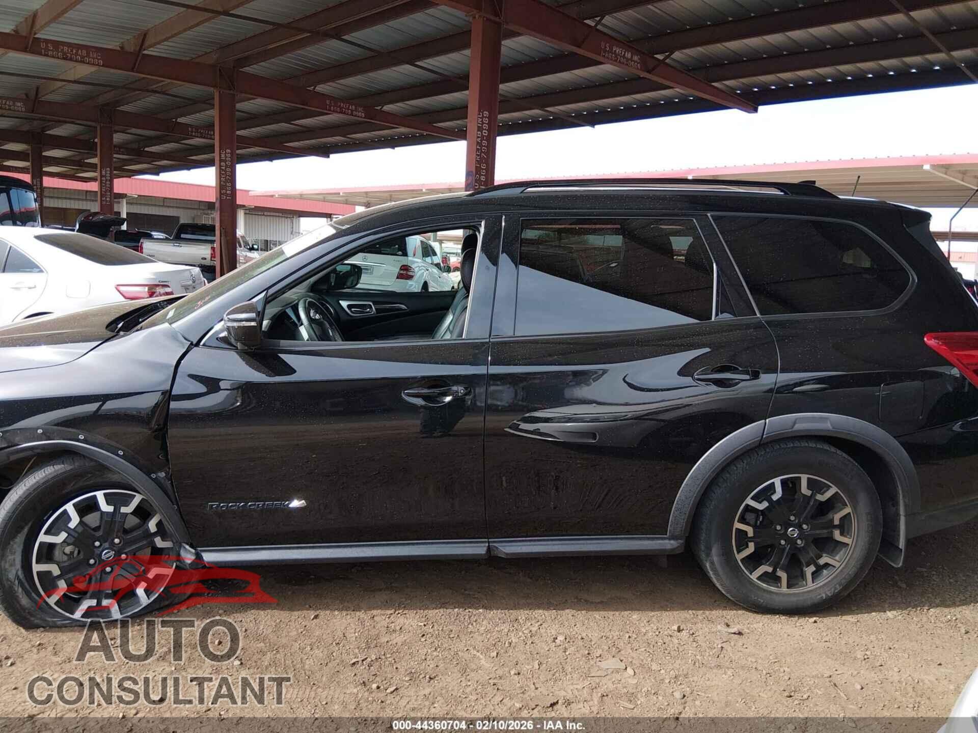 NISSAN PATHFINDER 2020 - 5N1DR2CM0LC645716