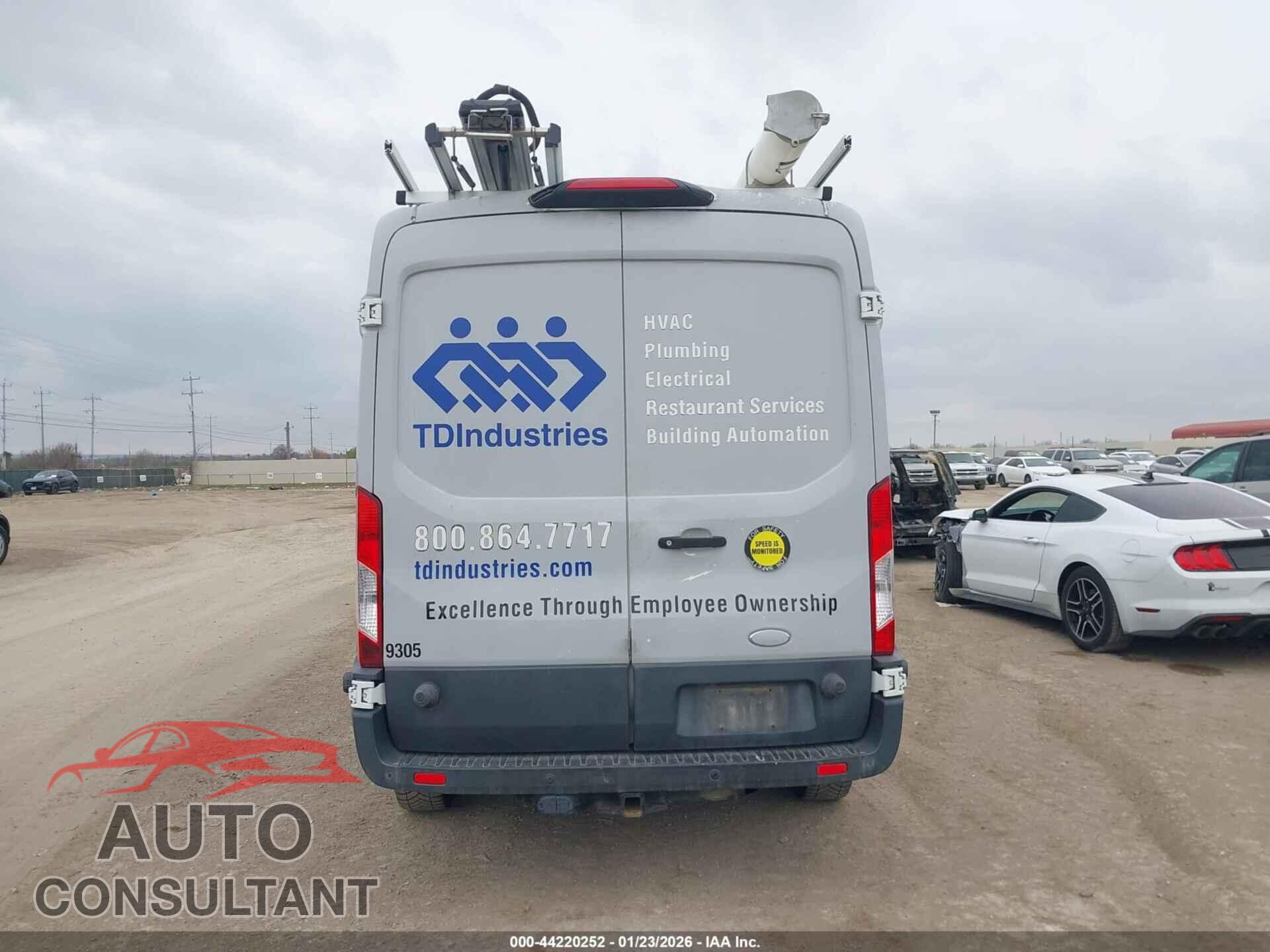FORD TRANSIT-350 2018 - 1FTBW2CG3JKB21011