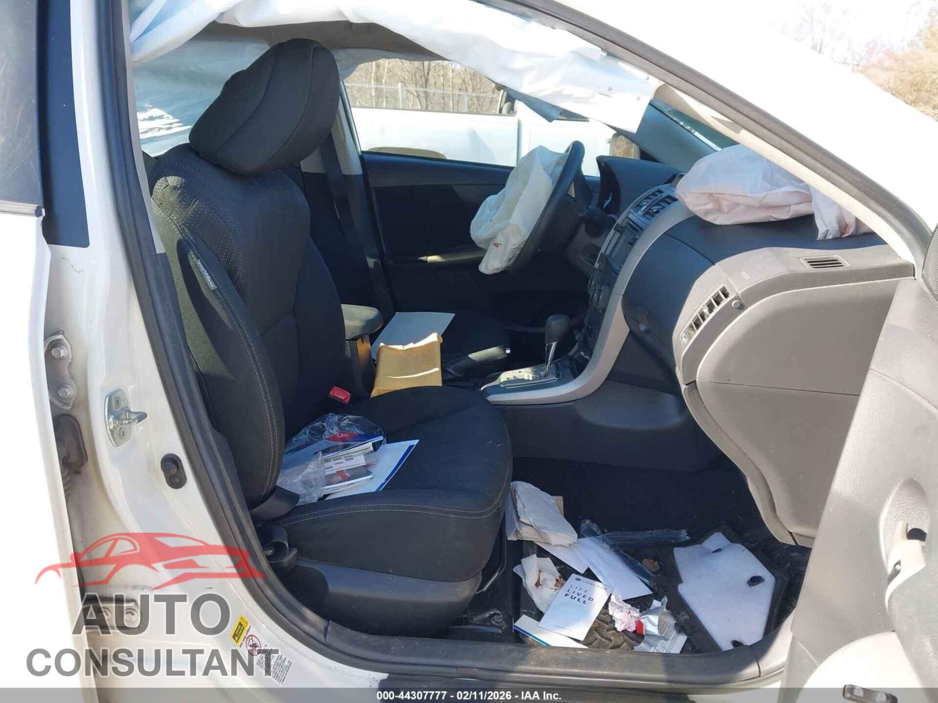 TOYOTA COROLLA 2013 - 5YFBU4EEXDP121879