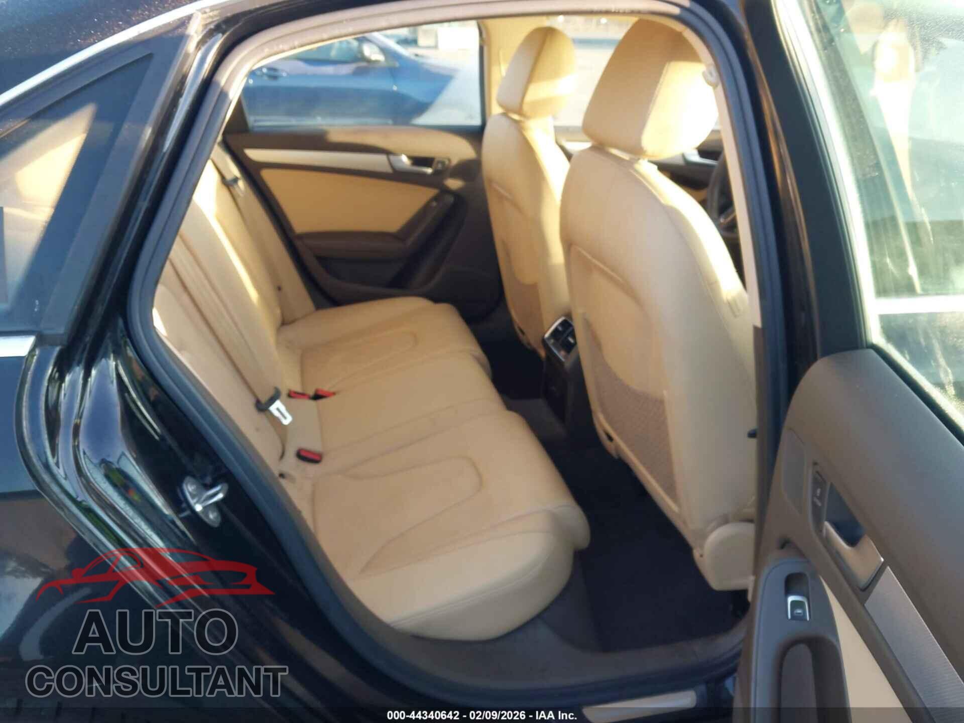 AUDI A4 2013 - WAUFFAFL0DA053813