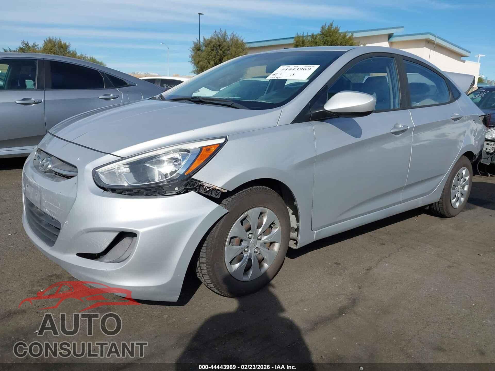 HYUNDAI ACCENT 2017 - KMHCT4AE5HU272470