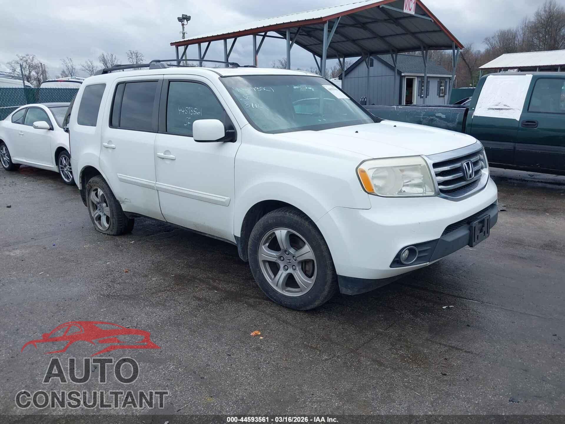 HONDA PILOT 2013 - 5FNYF3H71DB026036