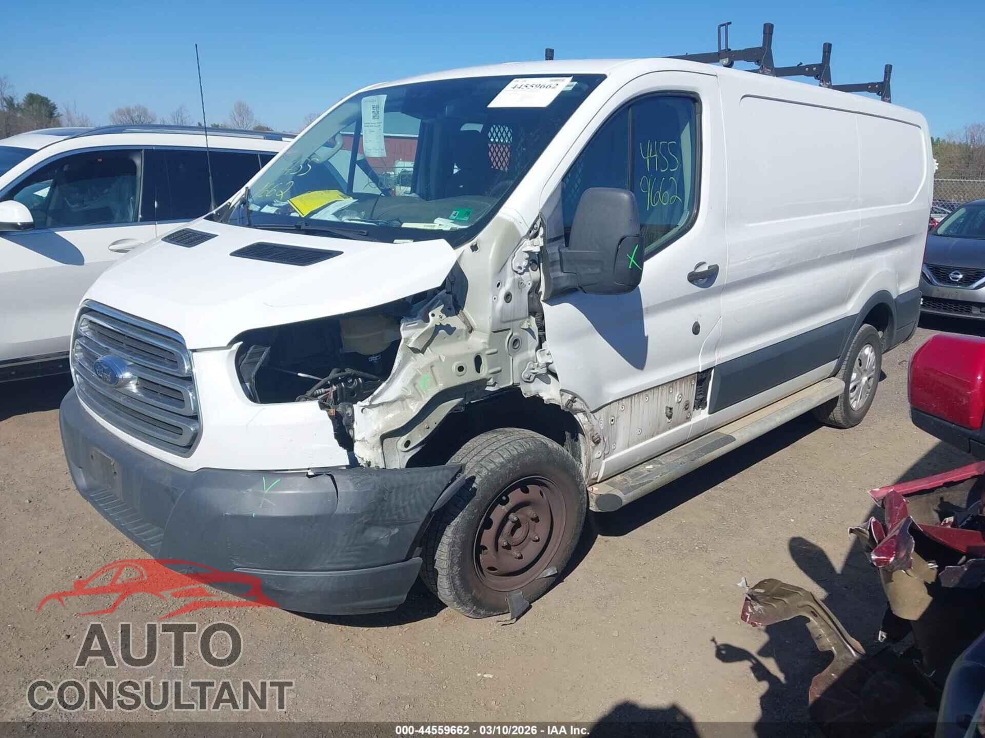 FORD TRANSIT-250 2018 - 1FTYR1ZM6JKA46944