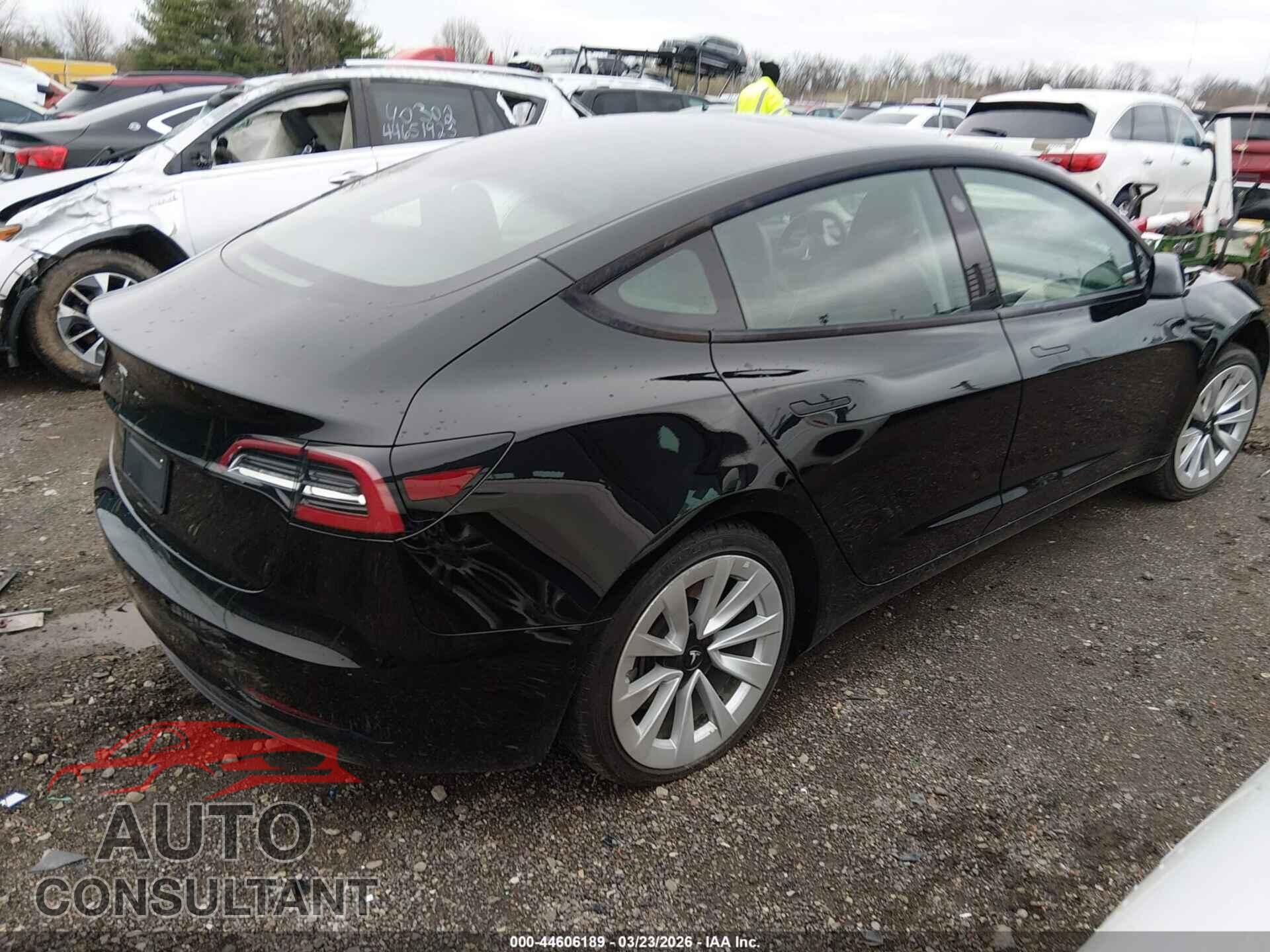 TESLA MODEL 3 2021 - 5YJ3E1EA4MF870167