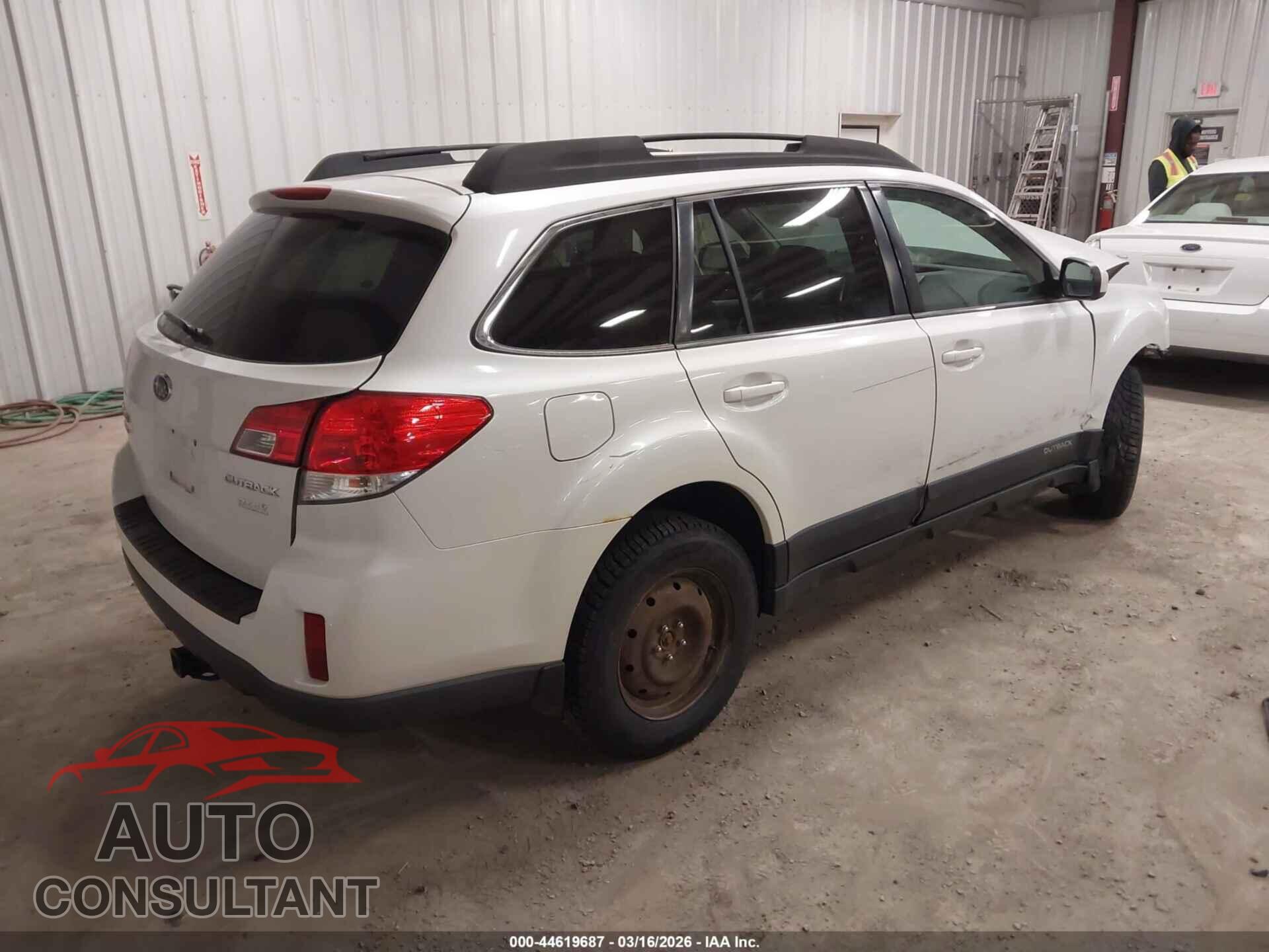 SUBARU OUTBACK 2013 - 4S4BRBCC0D3240939