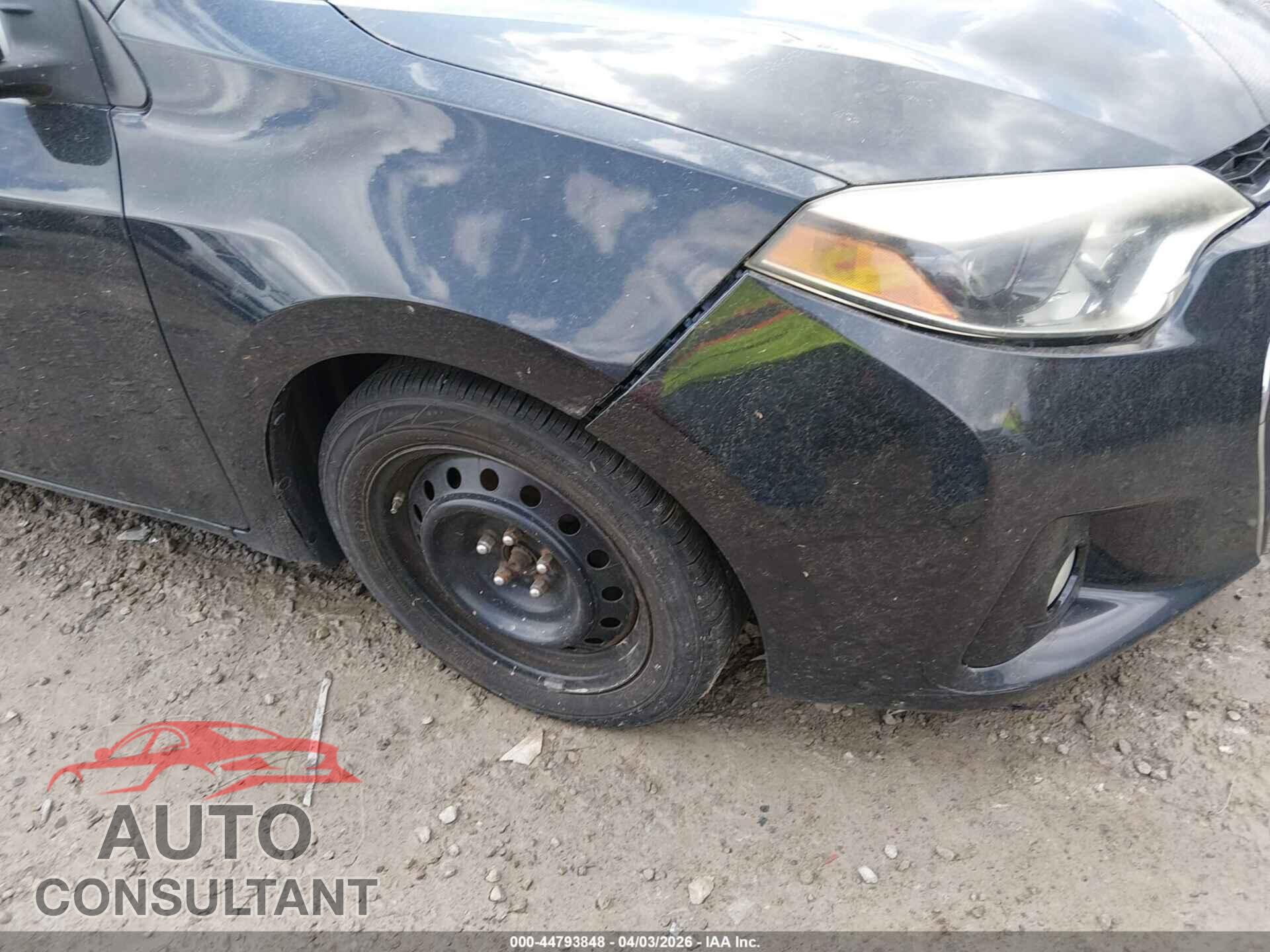 TOYOTA COROLLA 2015 - 2T1BURHE4FC293644