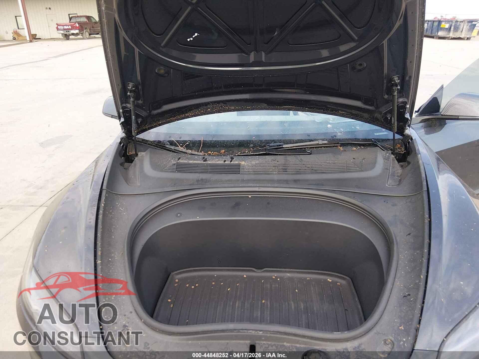 TESLA MODEL 3 2024 - 5YJ3E1EA7RF864872