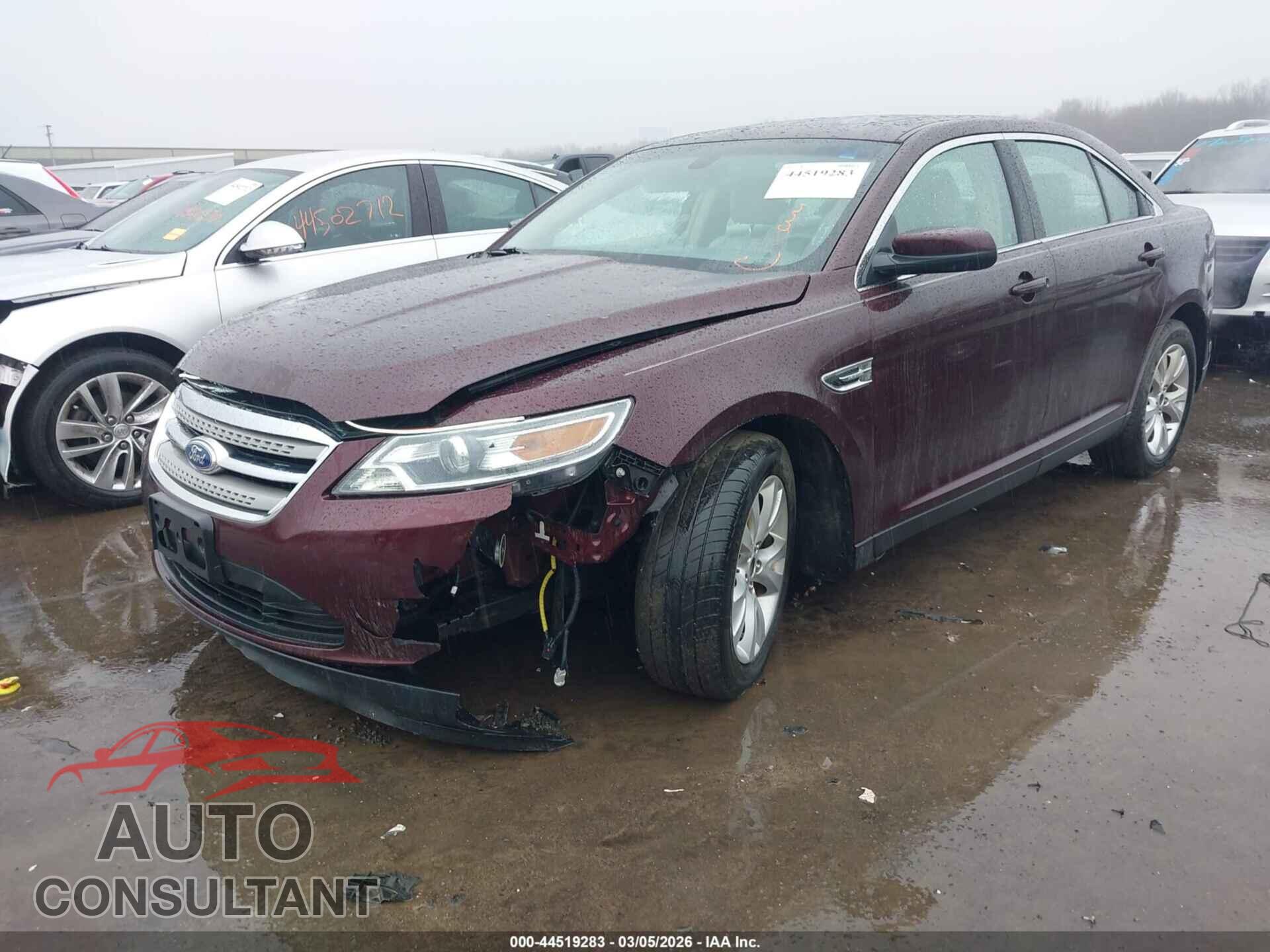 FORD TAURUS 2011 - 1FAHP2EW2BG142549