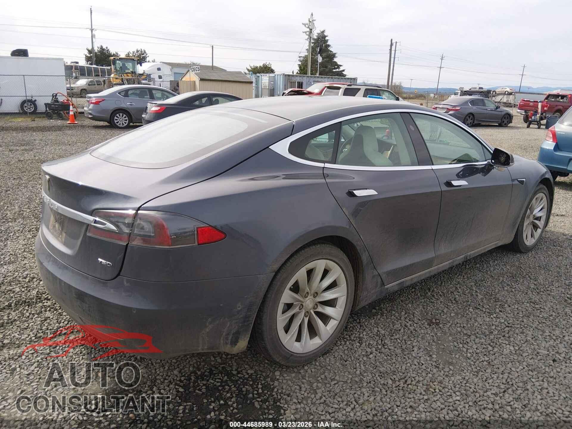 TESLA MODEL S 2019 - 5YJSA1E28KF304039