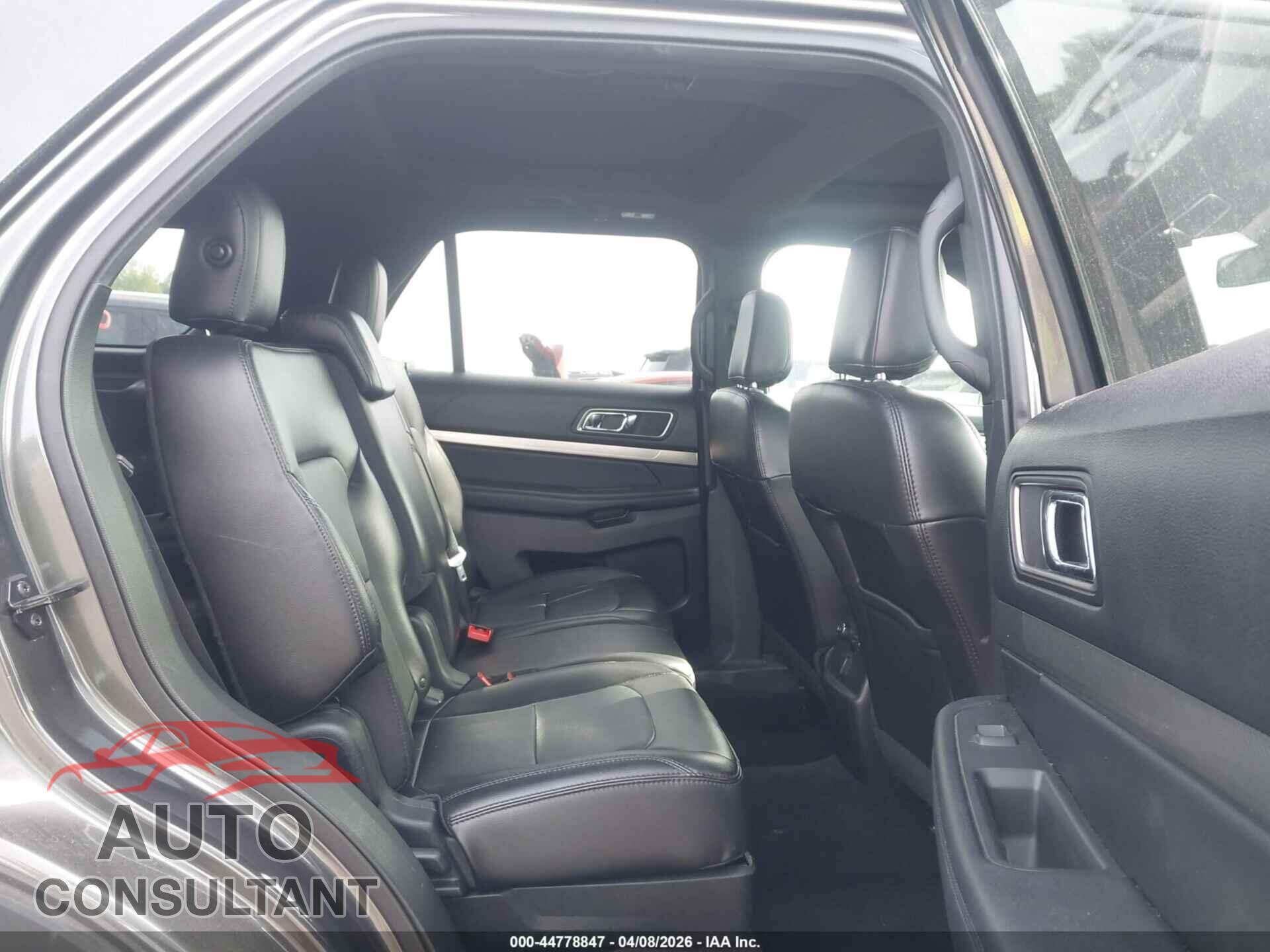 FORD EXPLORER 2018 - 1FM5K8D82JGB94002