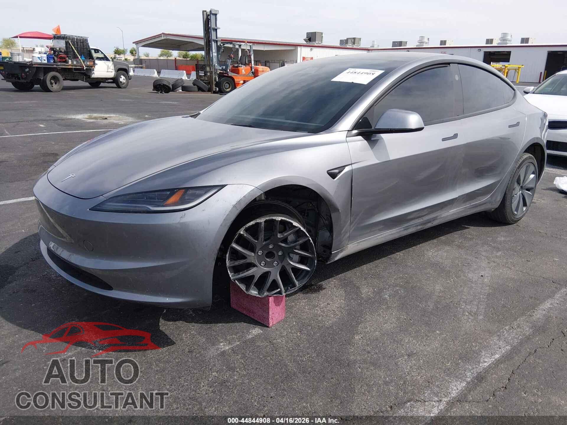 TESLA MODEL 3 2025 - 5YJ3E1EA6SF025575