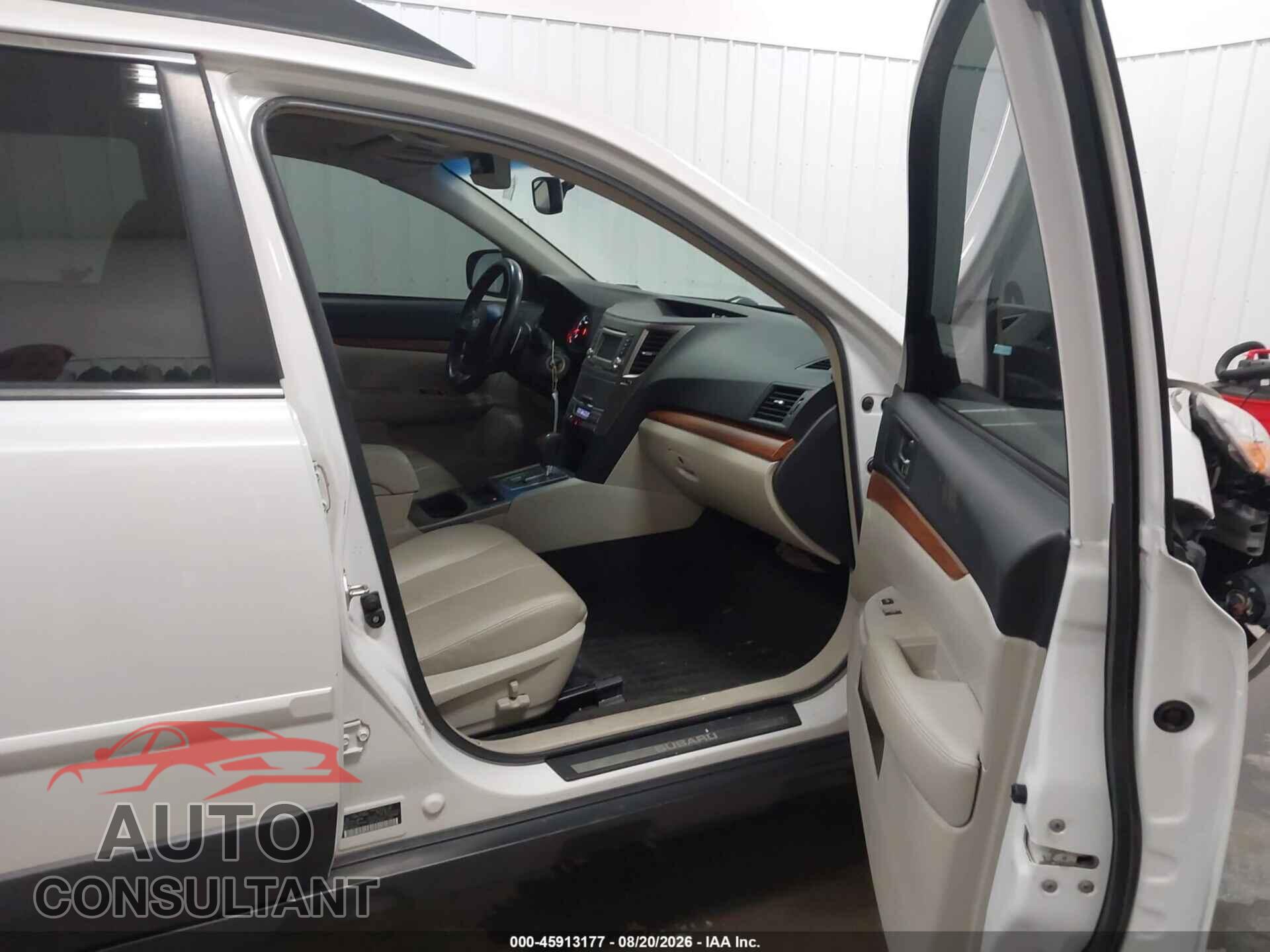 SUBARU OUTBACK 2014 - 4S4BRBLC2E3249420