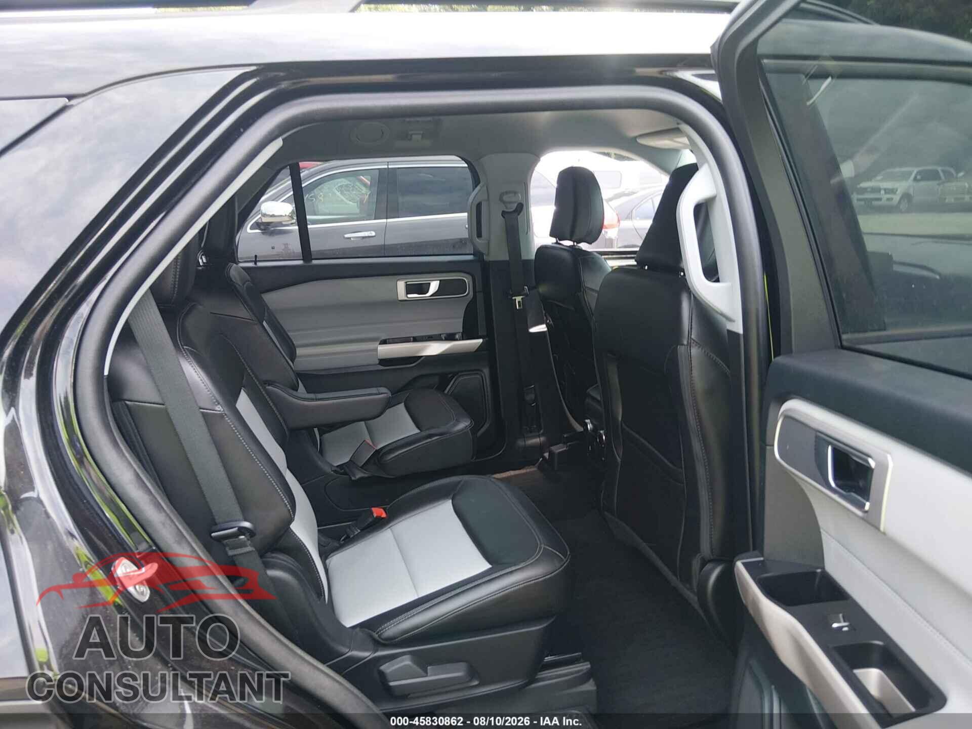 FORD EXPLORER 2024 - 1FMSK7DHXRGA64879