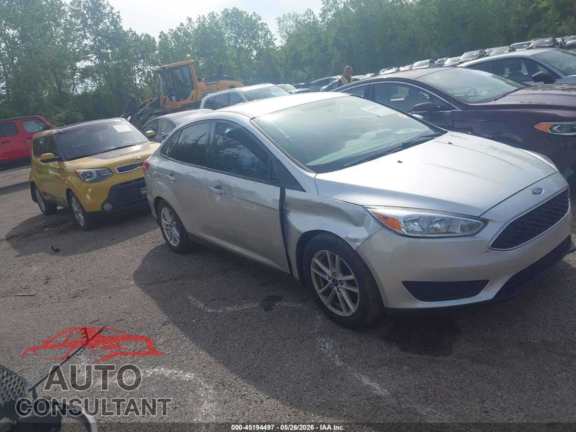 FORD FOCUS 2017 - 1FADP3F27HL318723