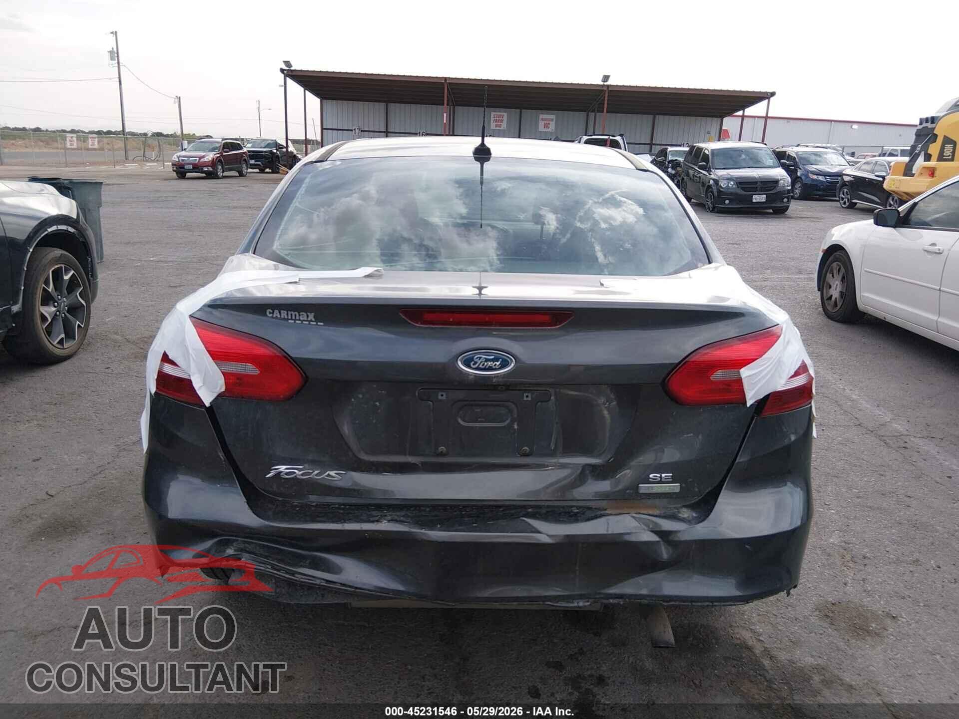 FORD FOCUS 2017 - 1FADP3FE2HL276682