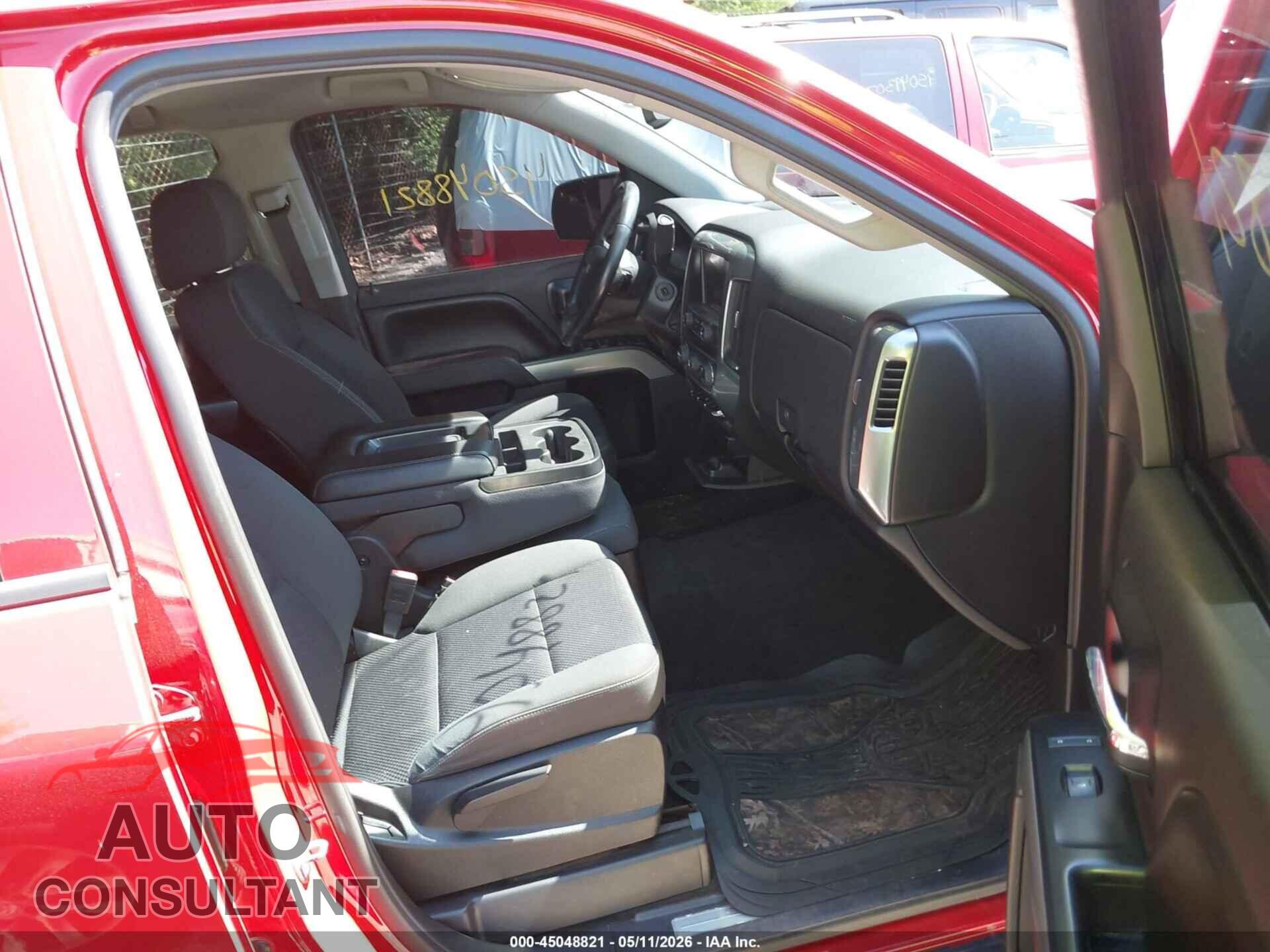 CHEVROLET SILVERADO 1500 2014 - 1GCVKREC8EZ107419