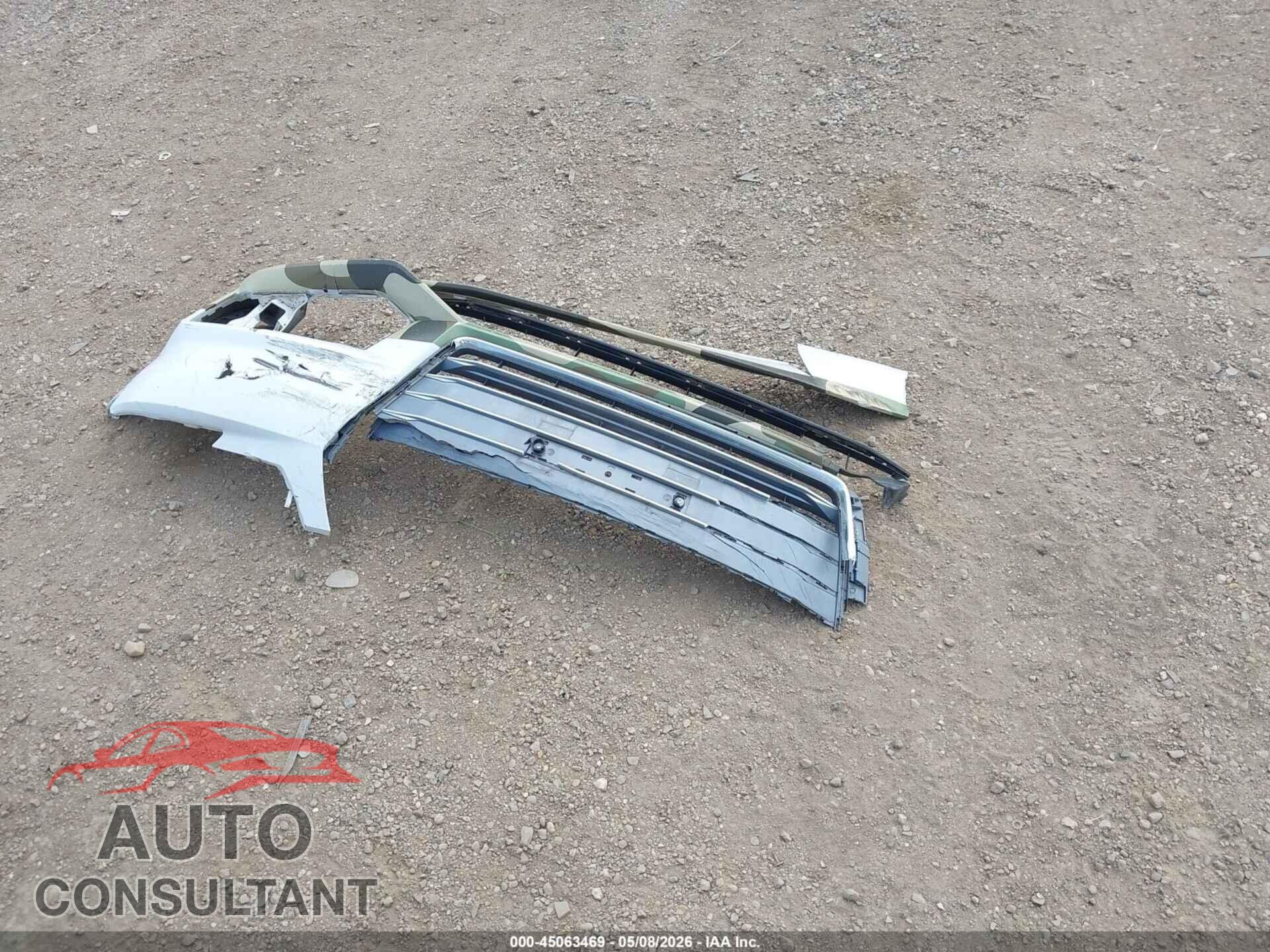 AUDI A4 2019 - WAUGMAF48KN010877