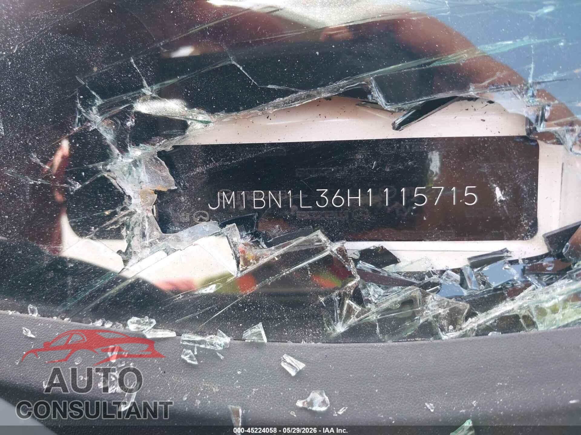 MAZDA MAZDA3 2017 - JM1BN1L36H1115715