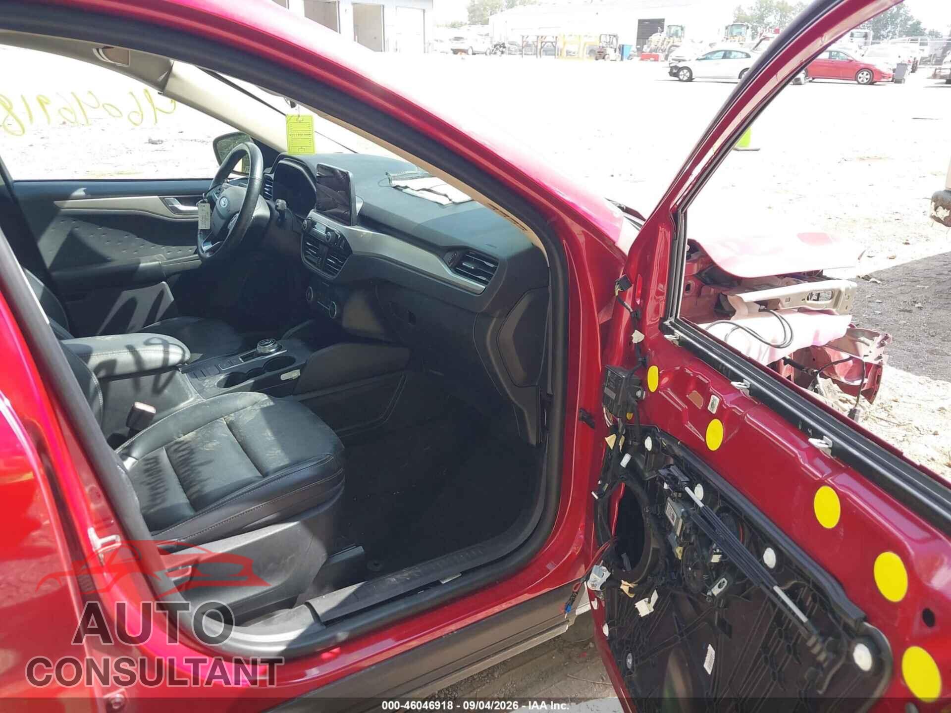 FORD ESCAPE 2020 - 1FMCU0H63LUA29320