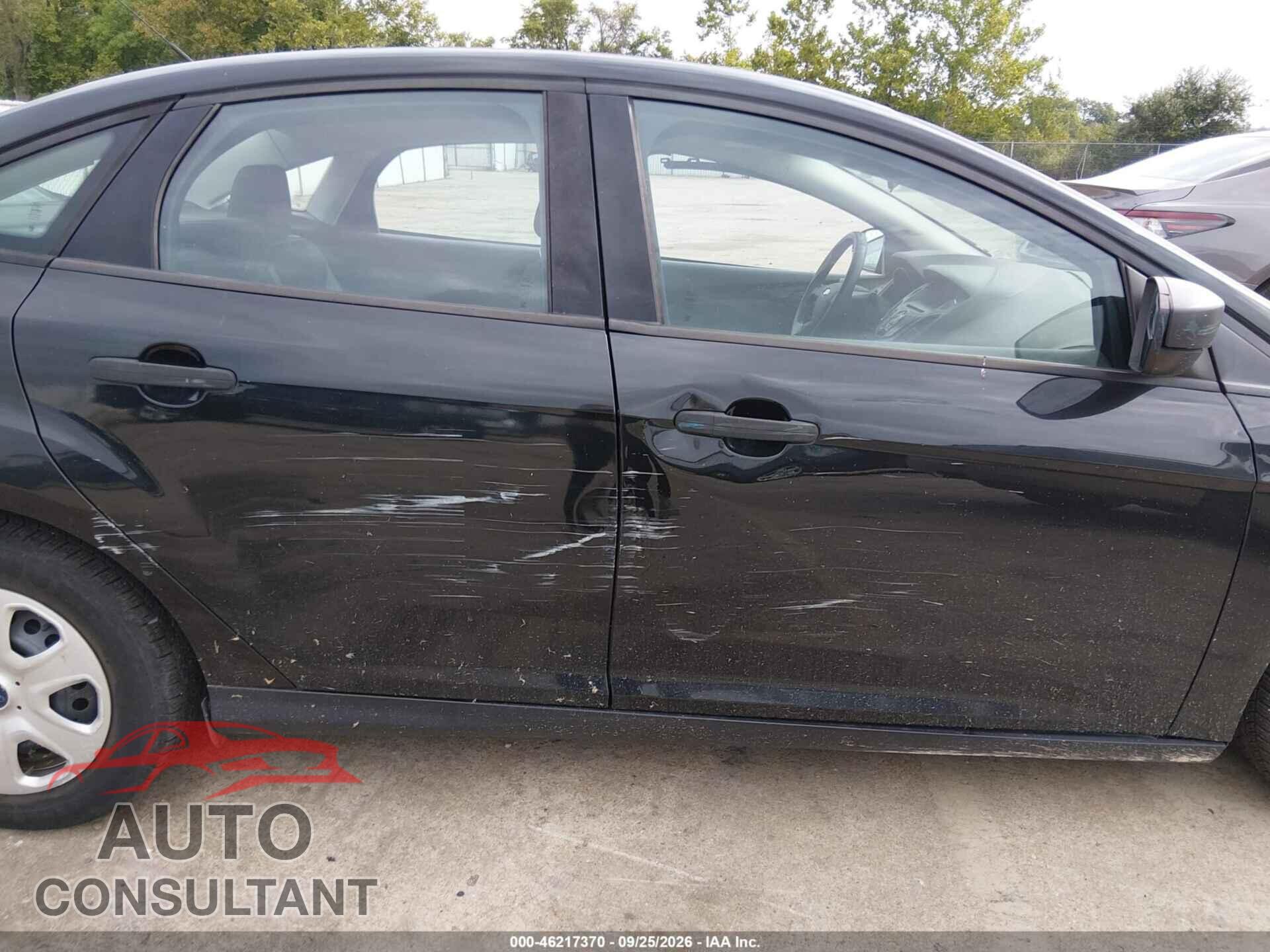 FORD FOCUS 2014 - 1FADP3E20EL389288