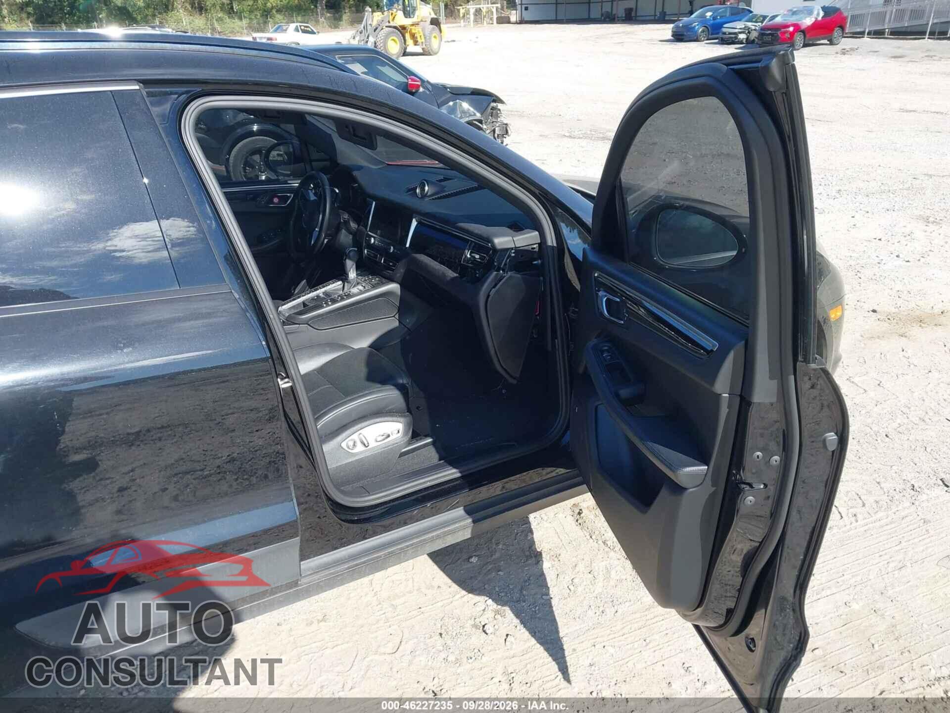 PORSCHE MACAN 2021 - WP1AA2A51MLB13126