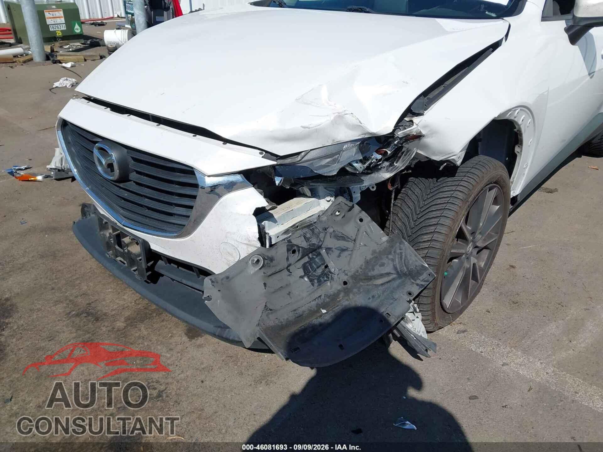 MAZDA CX-3 2017 - JM1DKFC71H0142148